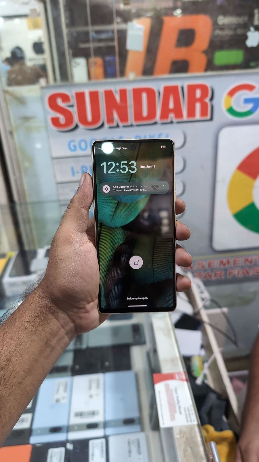 Google Pixel 7 8GB / 128GB in Lemongrass — photo 2