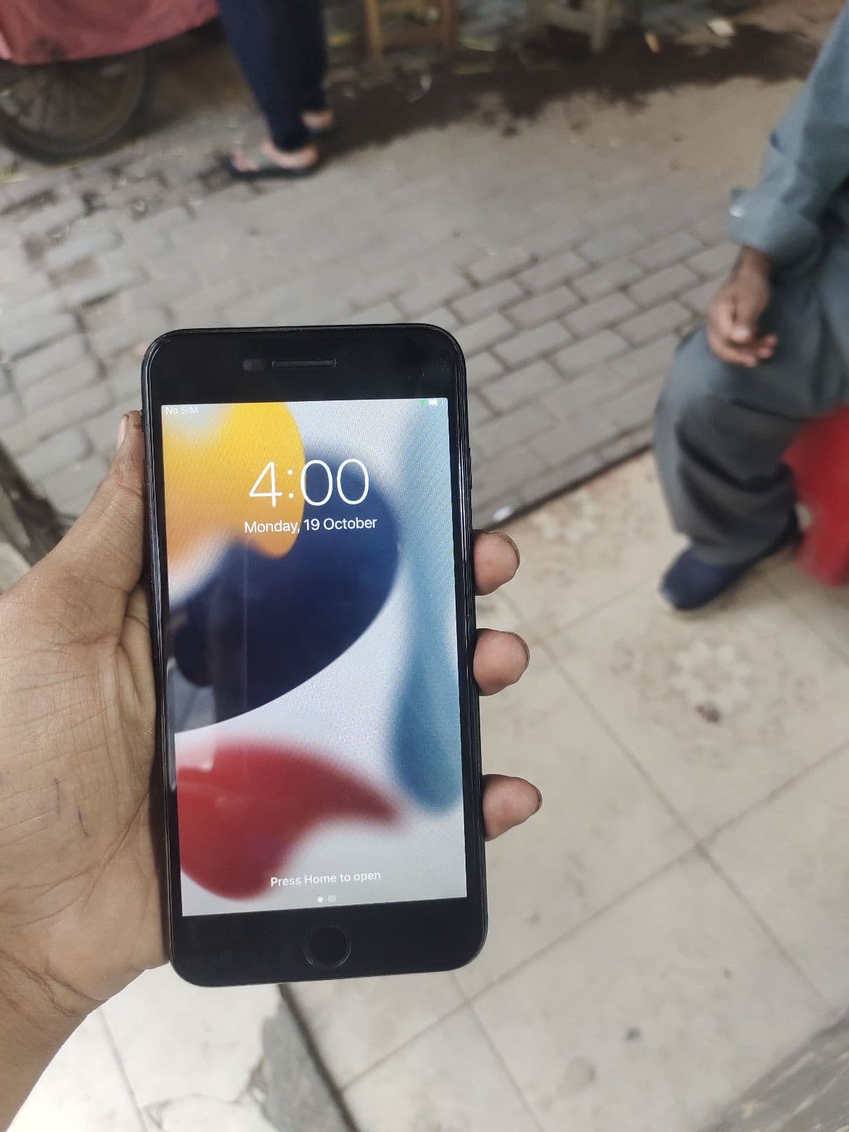 Apple iPhone 7 Plus 256GB in Black — photo 2