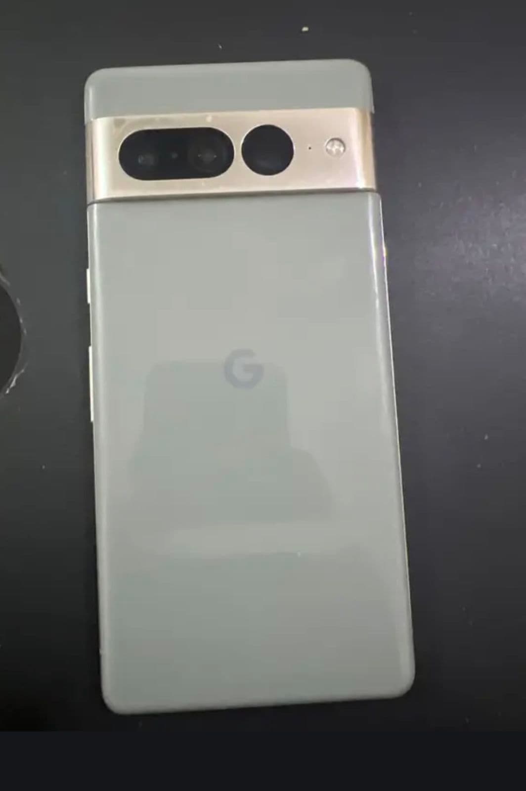 Google Pixel 7 Pro 12GB / 256GB in Hazel — photo 3