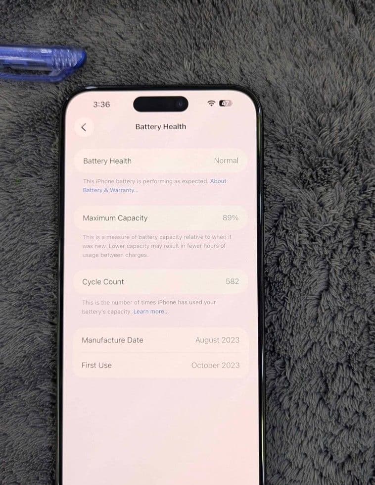 Apple iPhone 15 Pro Max 256GB in Blue Titanium — photo 3
