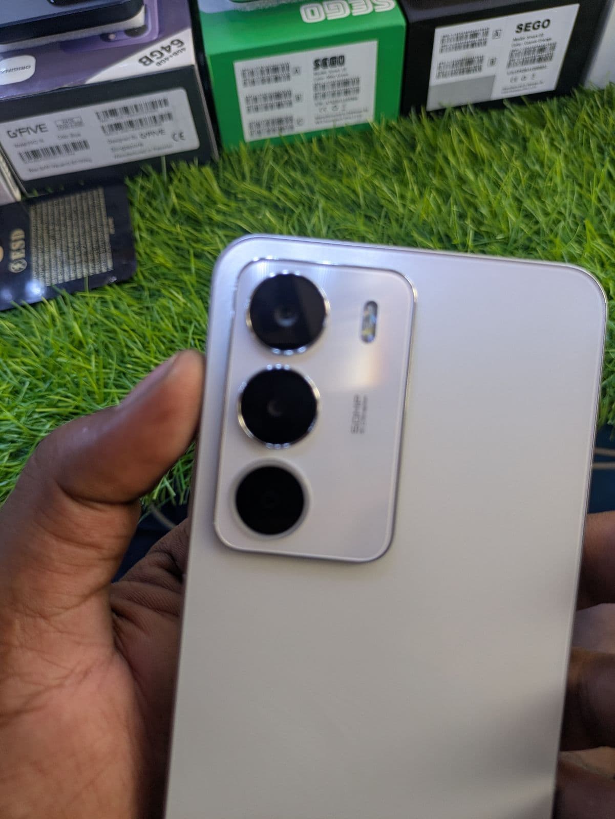 Realme c71 6GB / 128GB