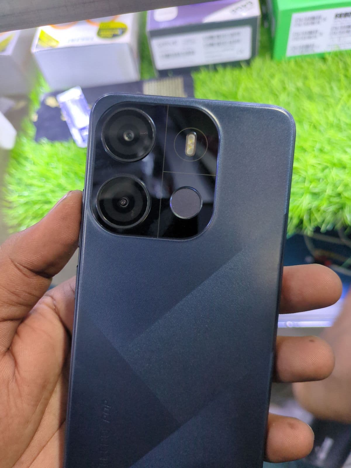 Tecno Spark Go 2023 · 4GB / 64GB