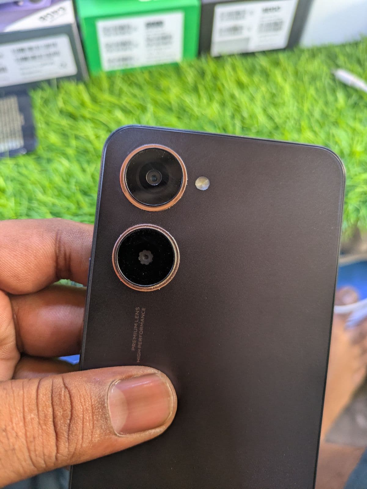 Vivo Y03 · 4GB / 64GB