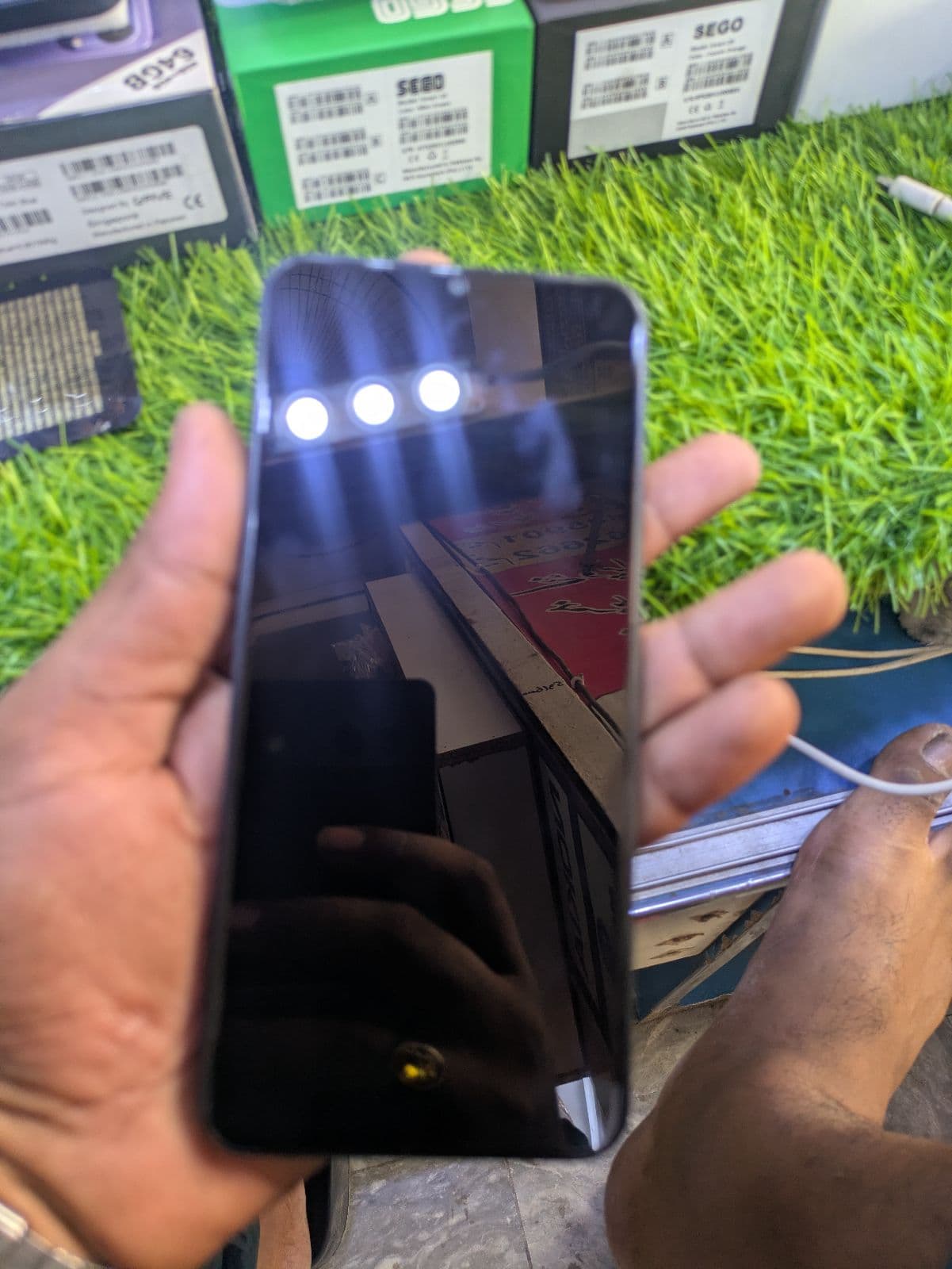 Vivo Y03 4GB / 64GB in Space Black — photo 3