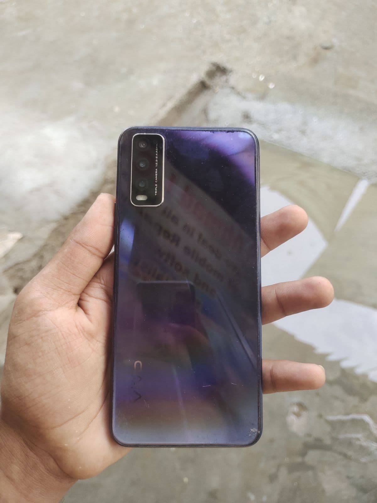 Vivo Y20 · 4GB / 64GB