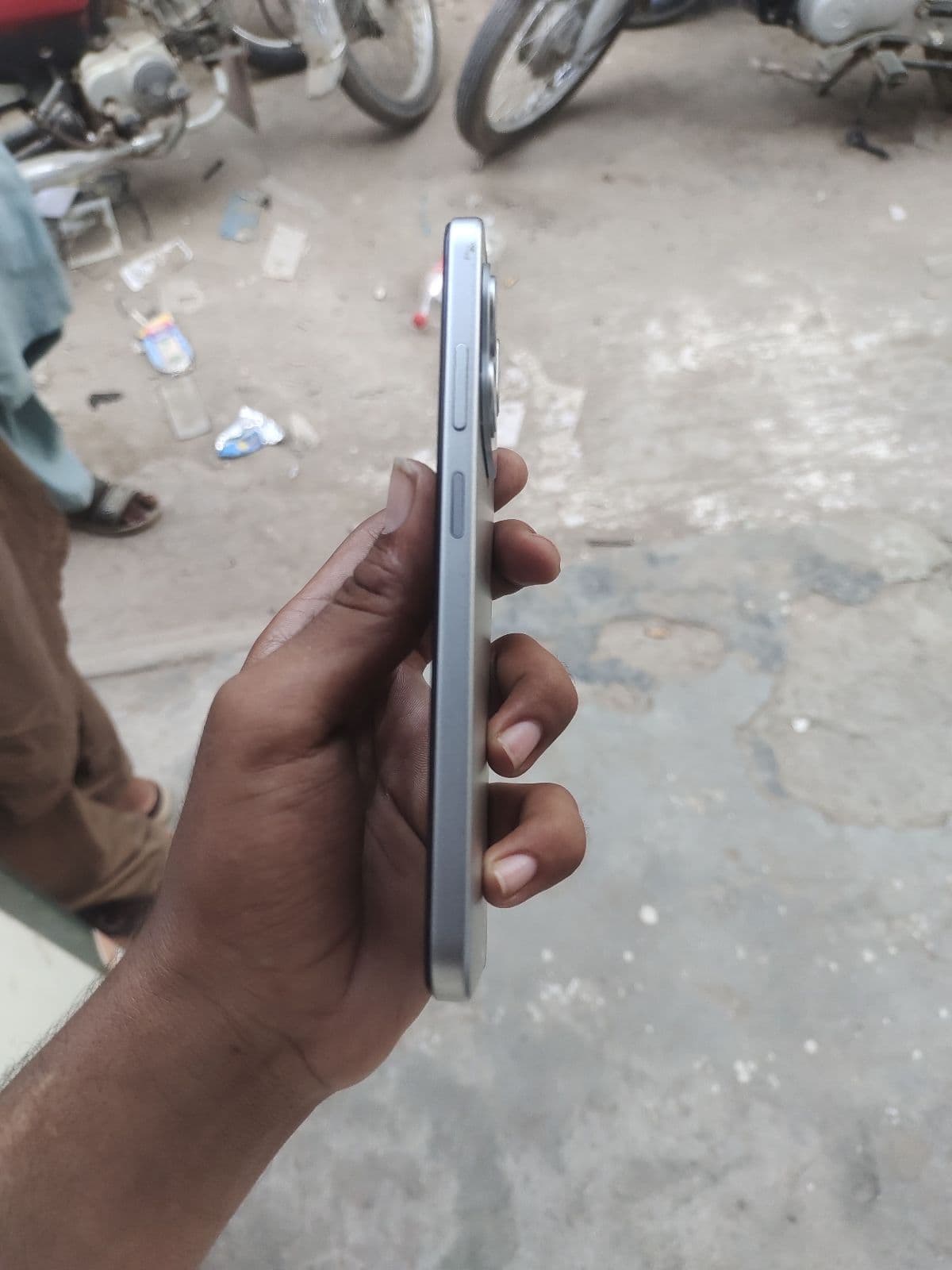 Infinix Smart 9 HD 4GB / 64GB in Neo Titanium — photo 2