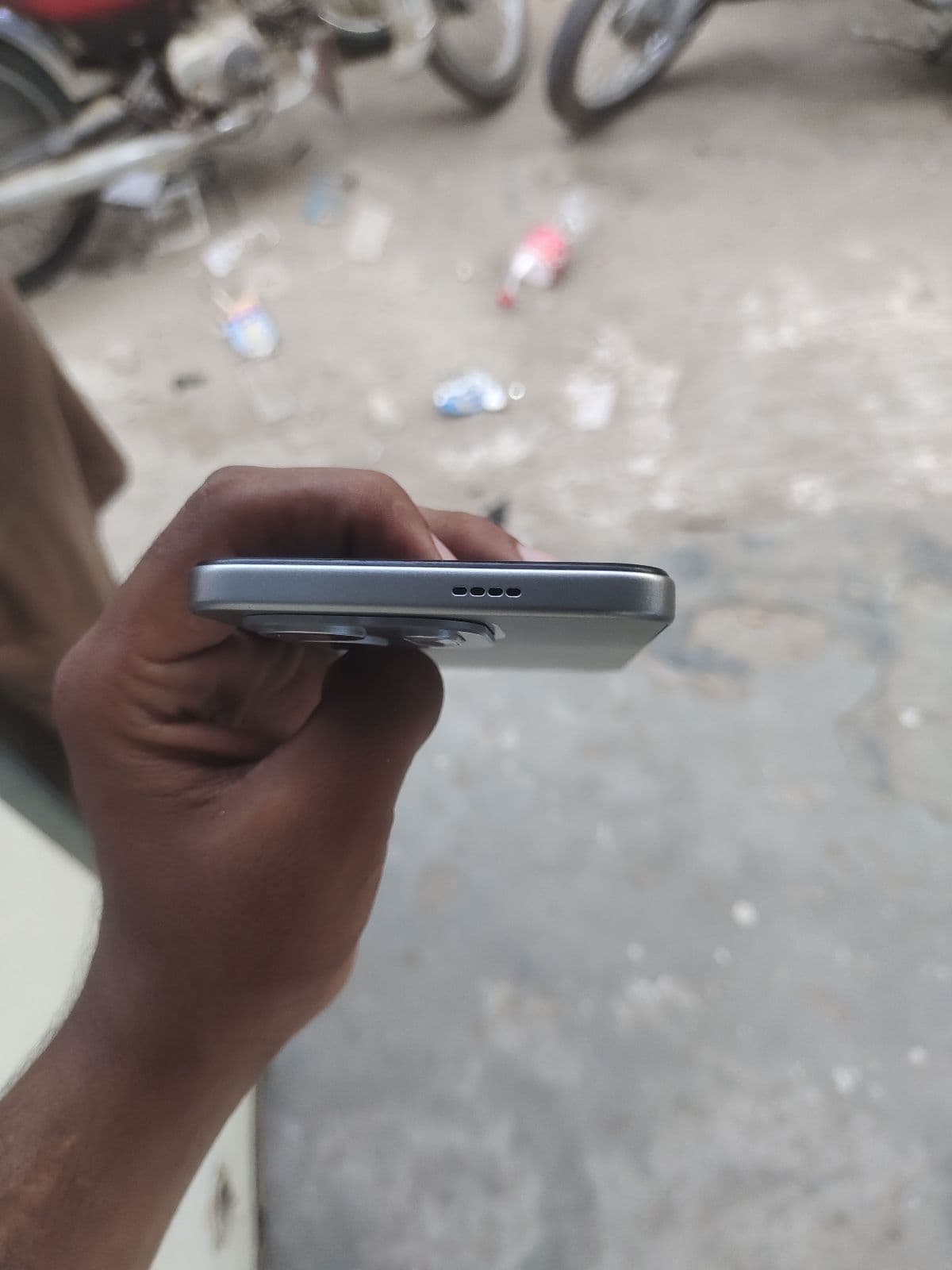 Infinix Smart 9 HD 4GB / 64GB in Neo Titanium — photo 4