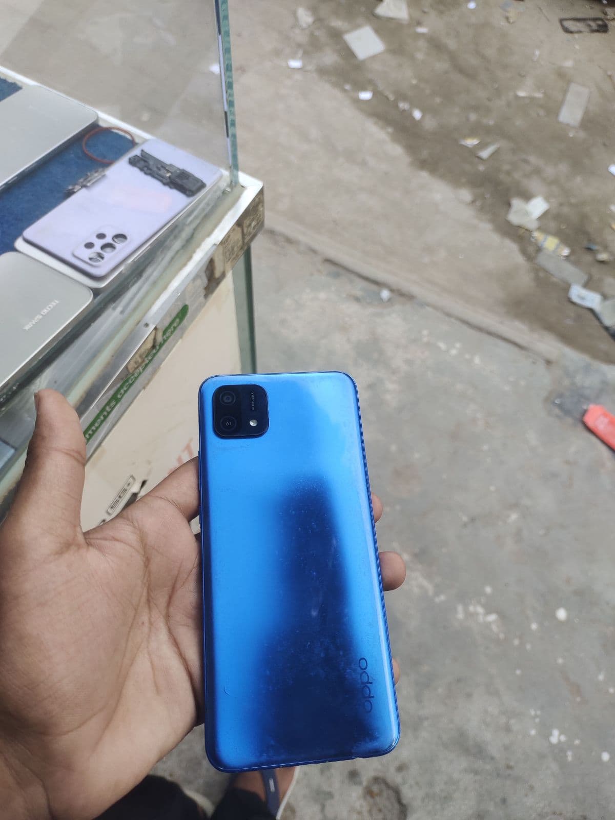 Oppo A16e · 4GB / 64GB