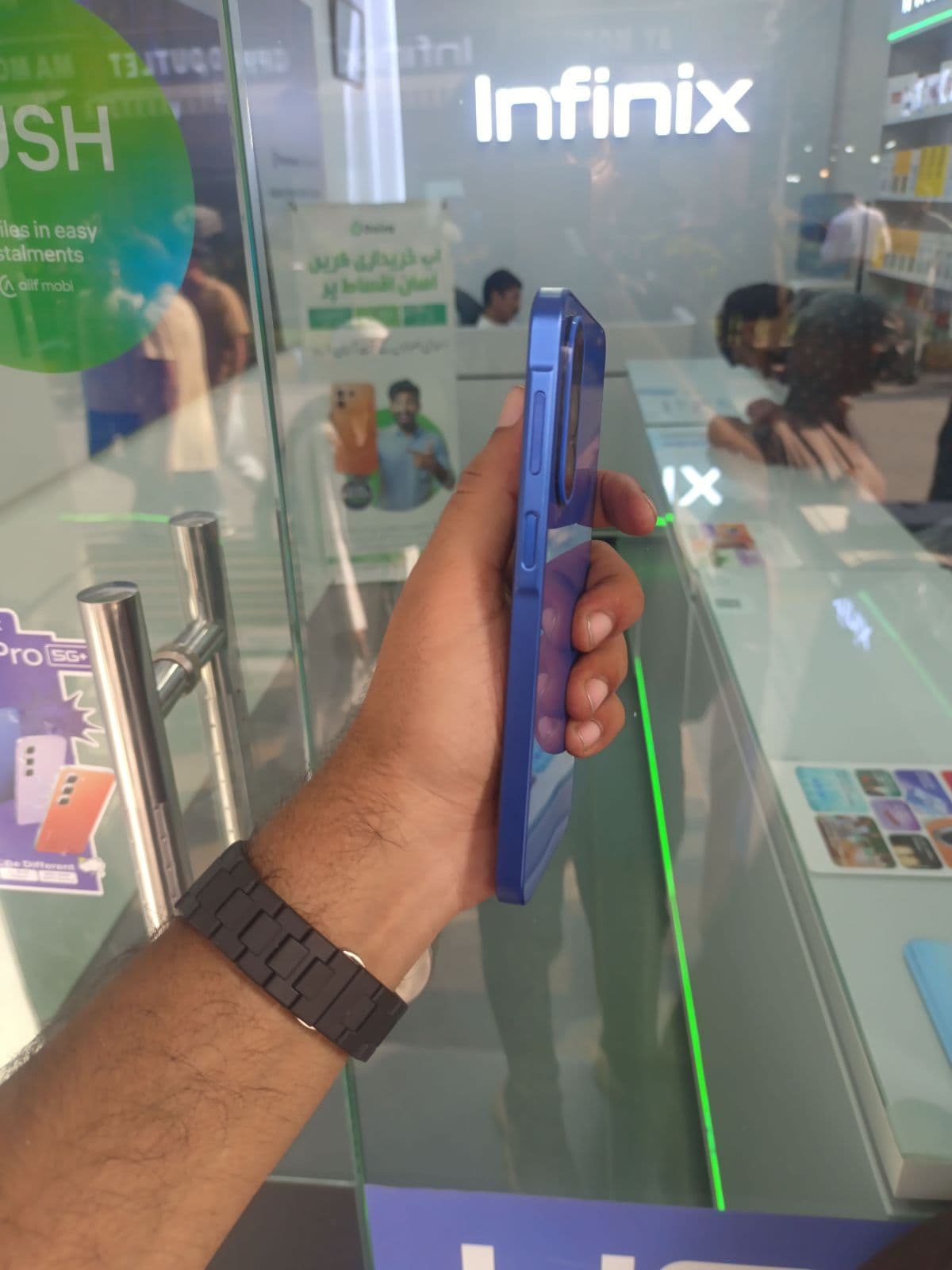 Samsung Galaxy A27 5G 8GB / 256GB in Blue — photo 4