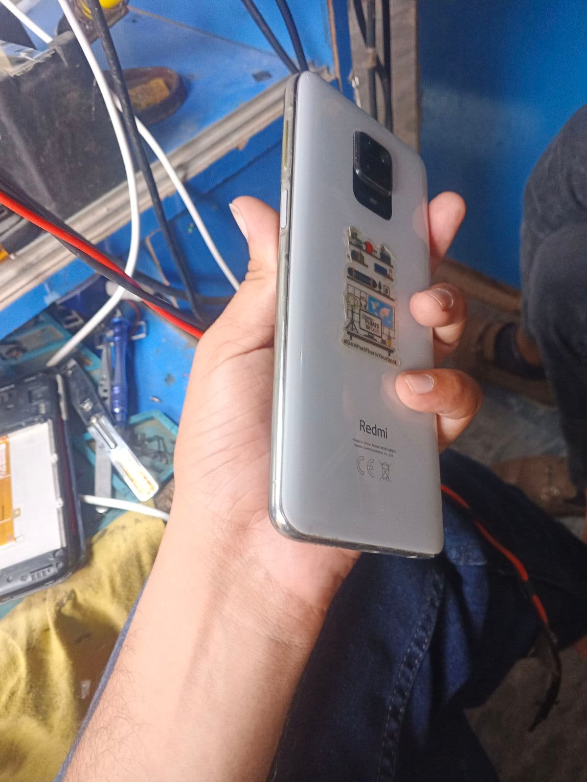 Xiaomi Redmi Note 9 Pro 6GB / 128GB in Glacier White — photo 3