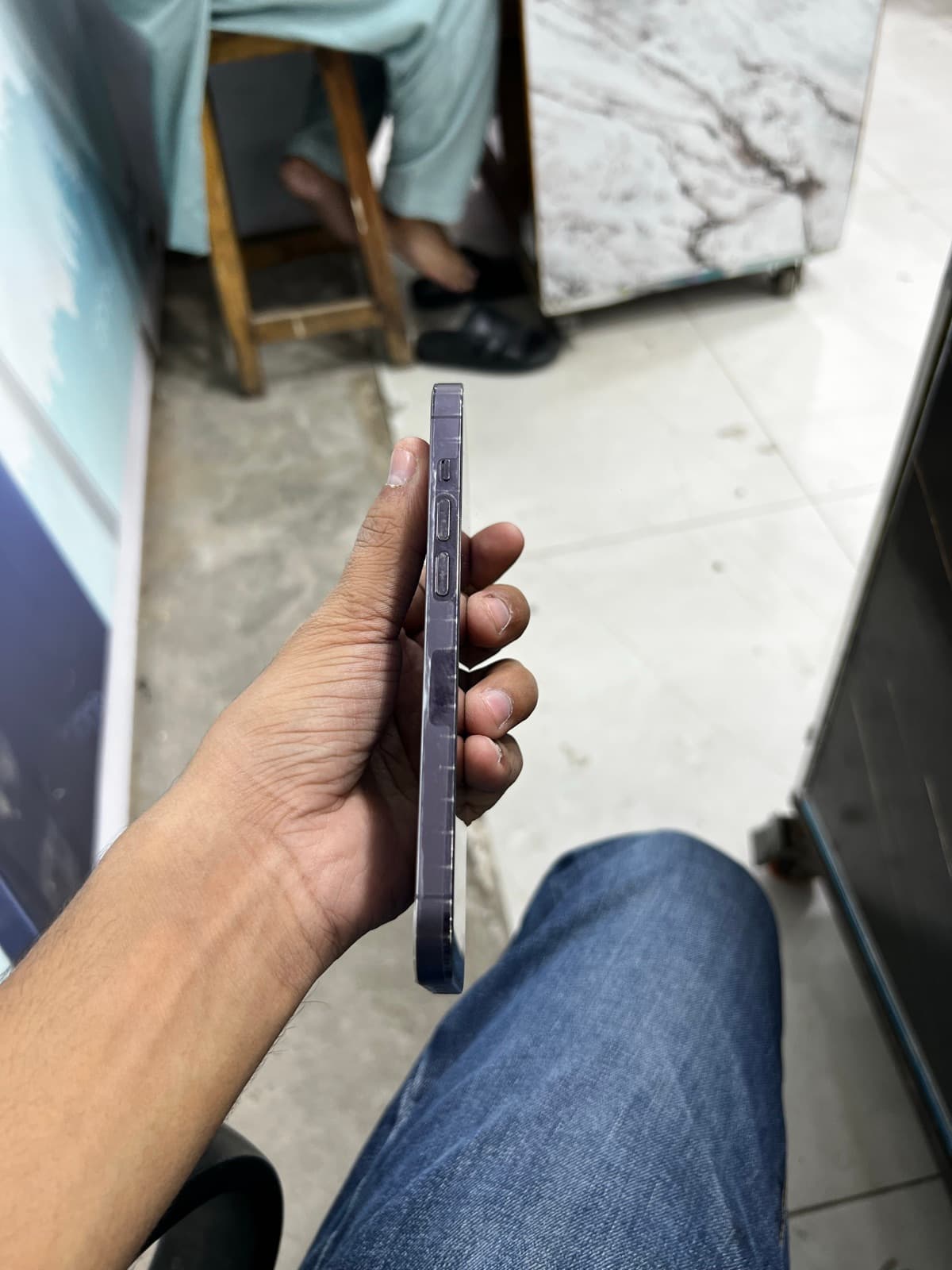 Apple iPhone 14 Pro 256GB in Deep Purple — photo 3