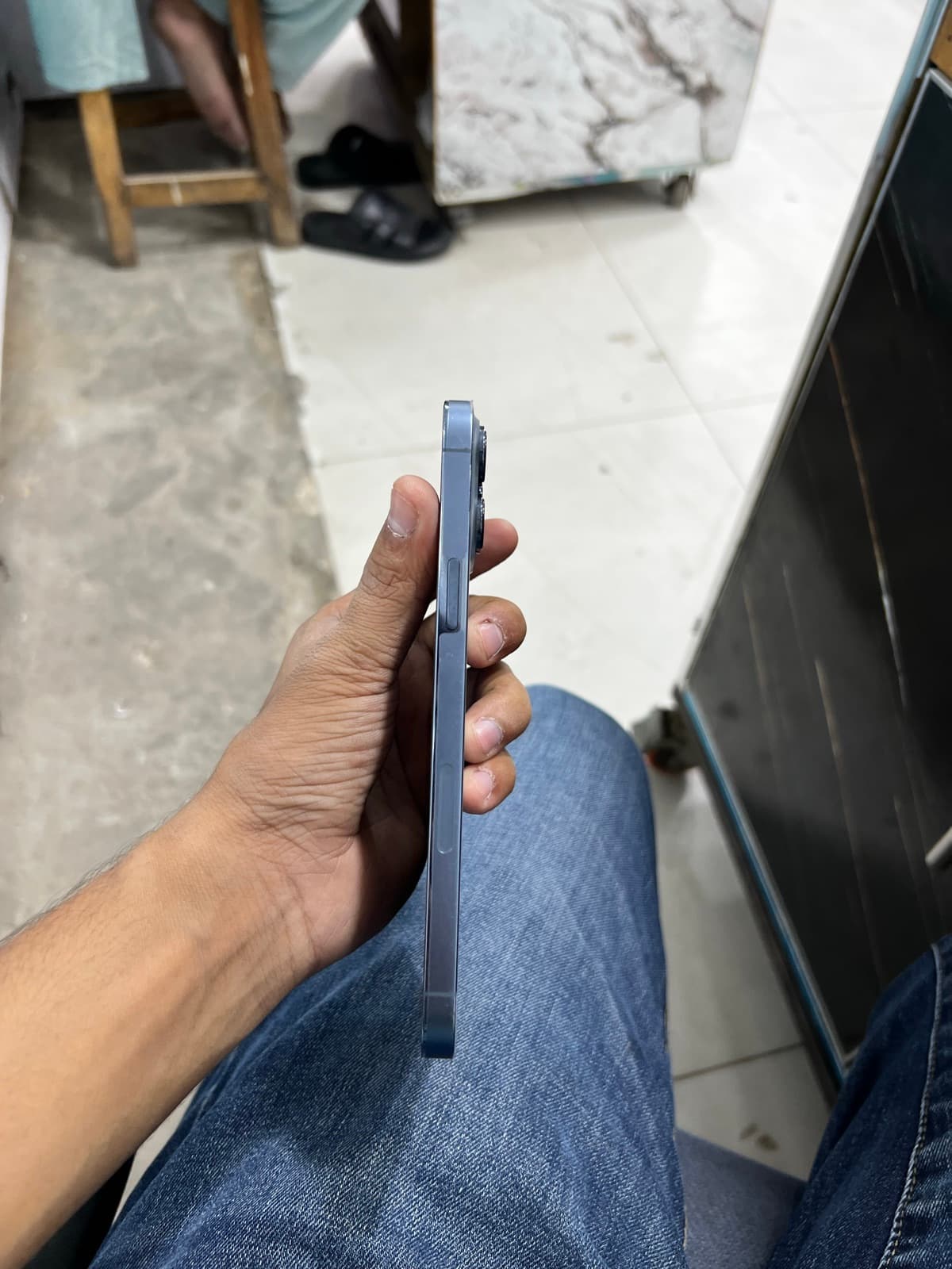 Apple iPhone 13 Pro Max 128GB in Sierra Blue — photo 3