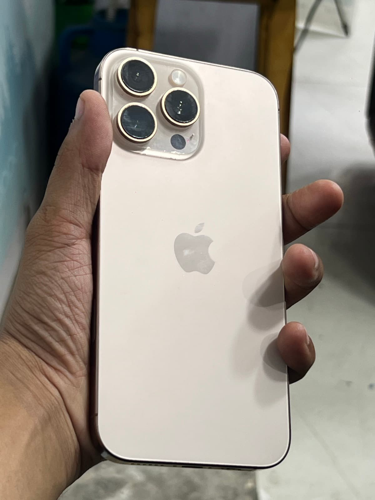 iPhone 16 Pro Max · 256GB