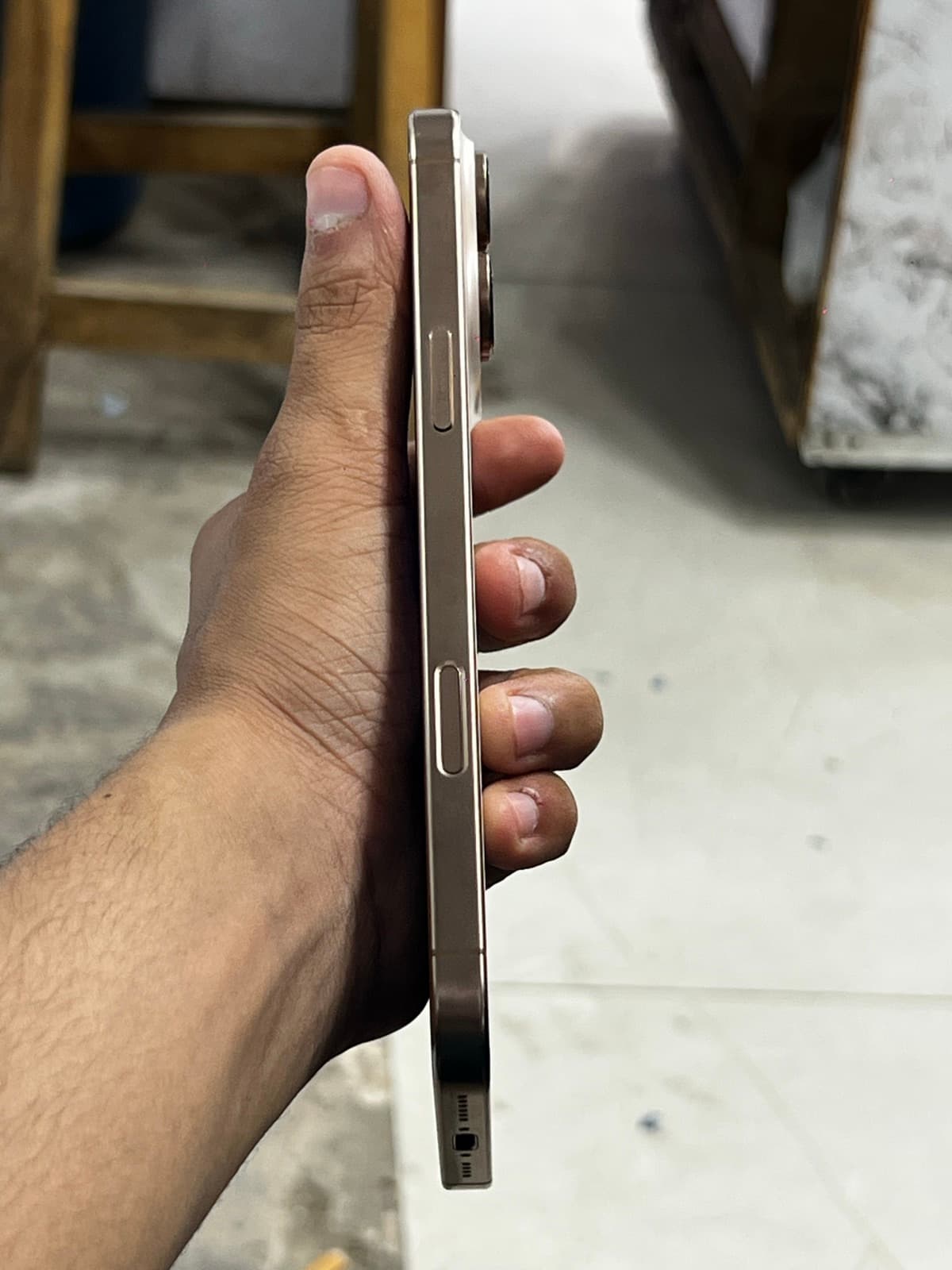 Apple iPhone 16 Pro Max 256GB in Desert Titanium — photo 3