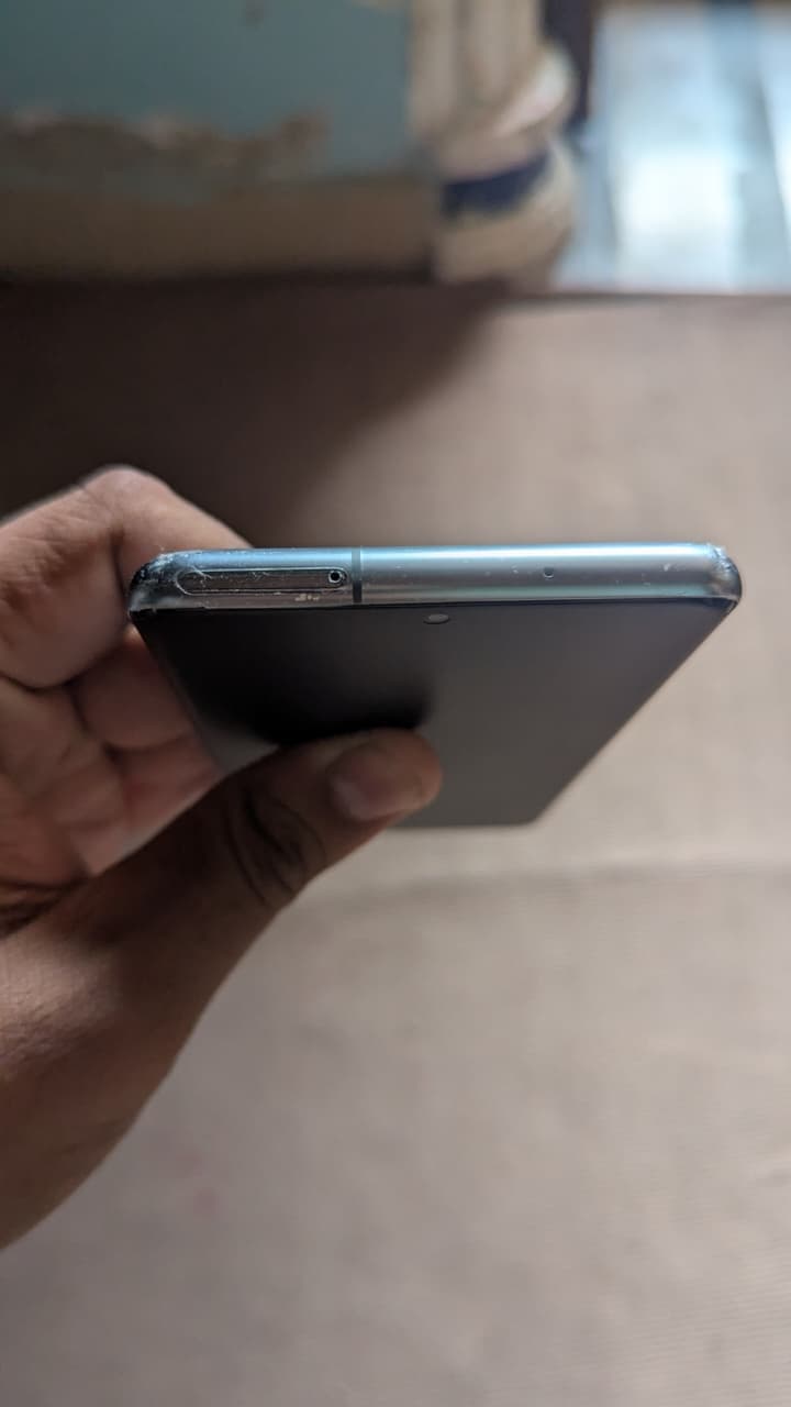 Samsung Galaxy S20+ 8GB / 128GB in Cosmic Gray — photo 3
