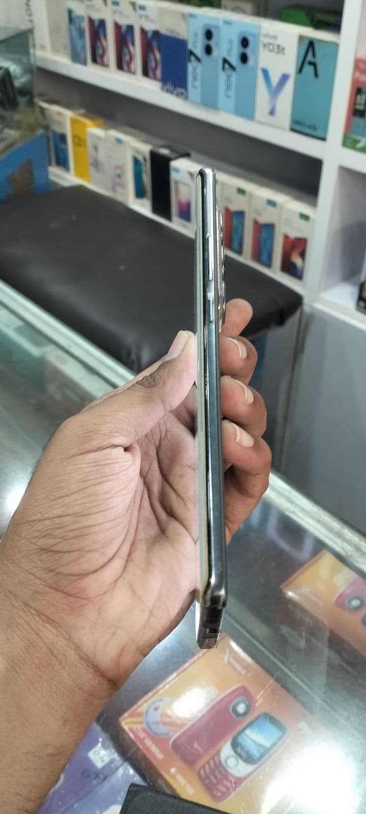 Infinix Hot 50 Pro+ 8GB / 256GB in Titanium Grey — photo 4