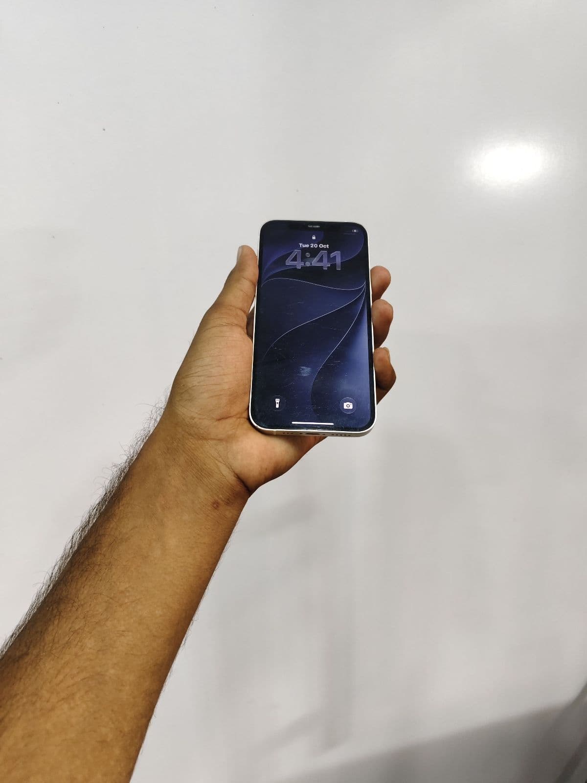 Apple iPhone 12 128GB in White — photo 2