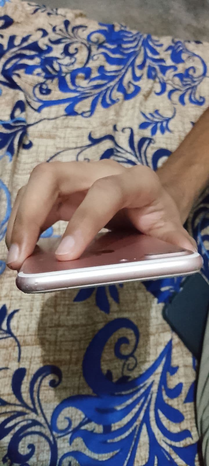 Apple iPhone 7 Plus 32GB in Rose Gold — photo 3