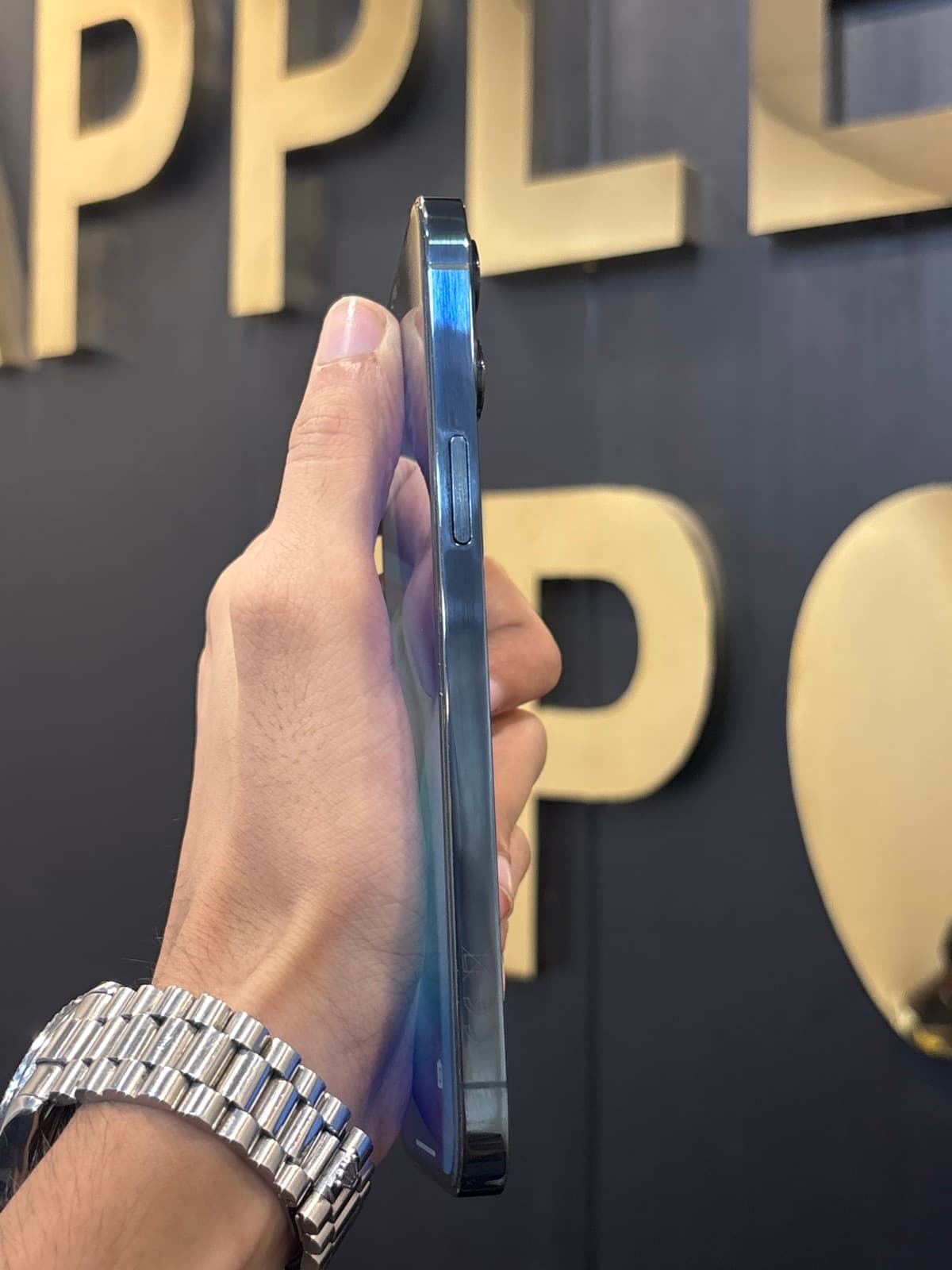 Apple iPhone 12 Pro Max 512GB in Pacific Blue — photo 3