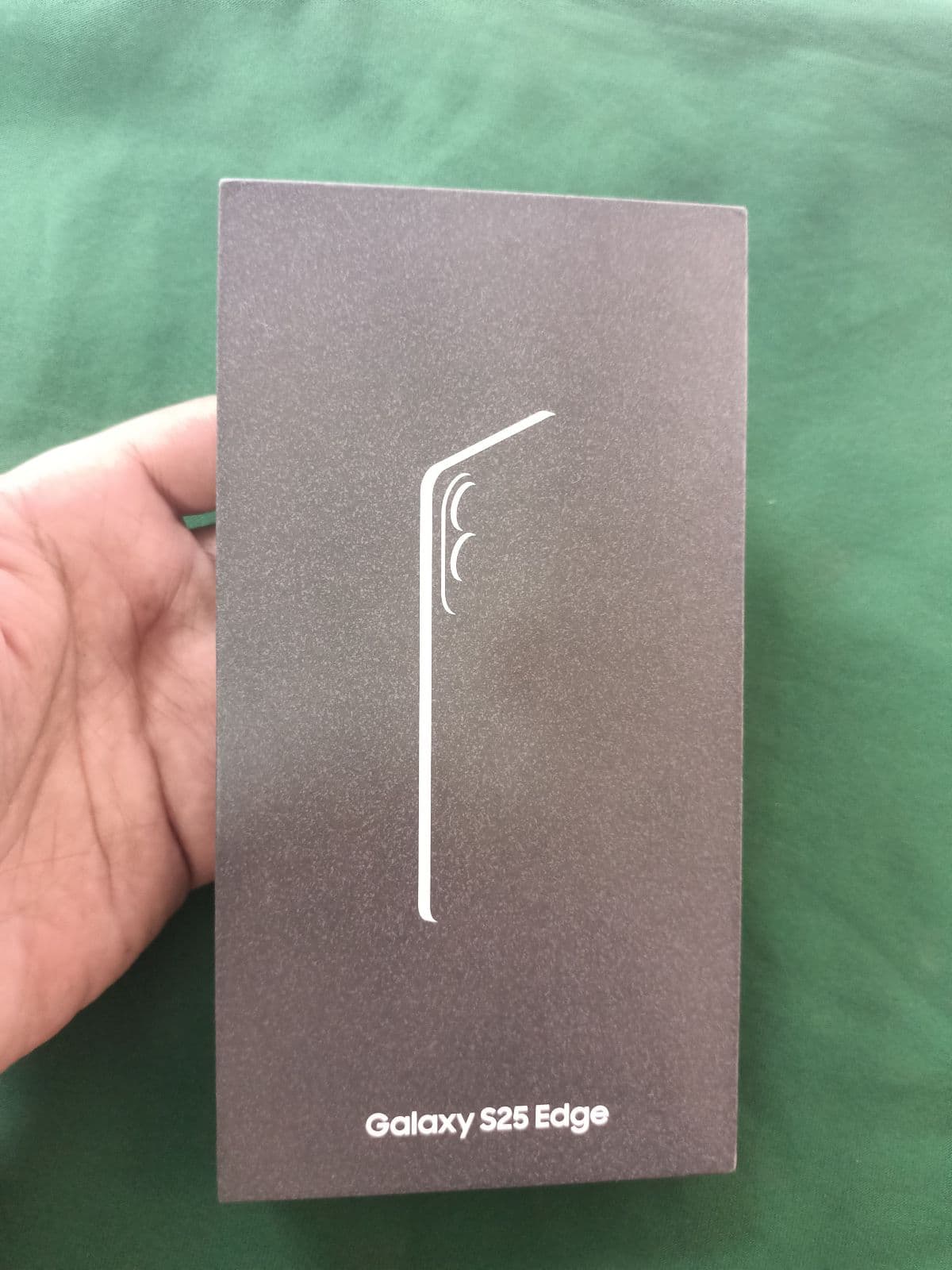 Samsung Galaxy S25 Edge 12GB / 256GB in Titanium Icyblue — photo 1