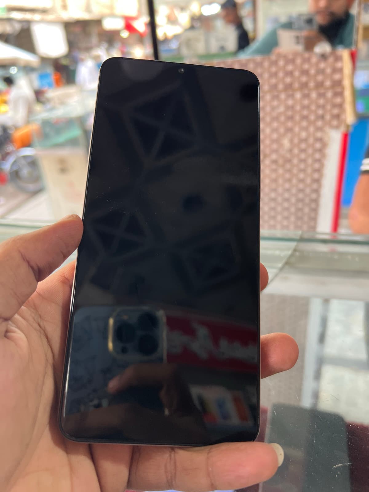 Vivo Y11d 4GB / 128GB in Sunrise Gold — photo 5