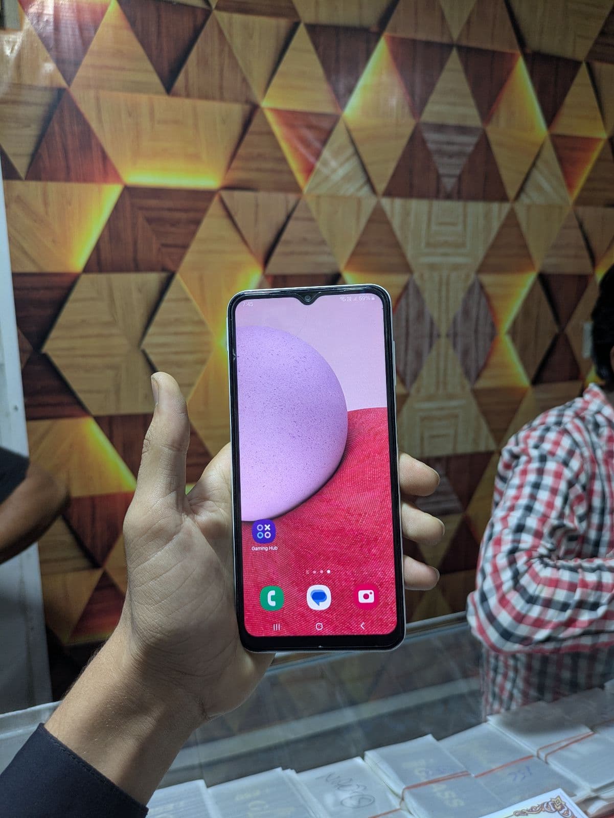 Samsung Galaxy A13 6GB / 128GB in White — photo 3