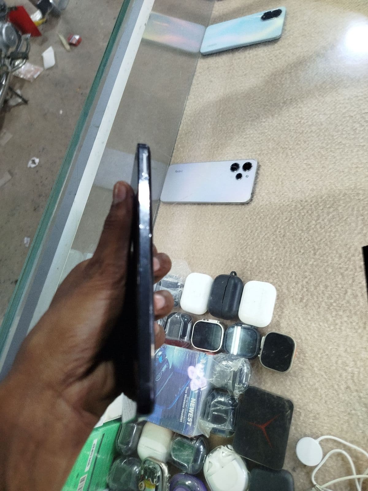 Xiaomi Redmi 13C 6GB / 128GB in Midnight Black — photo 4