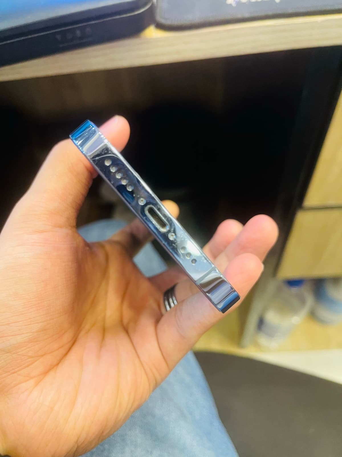 Apple iPhone 13 Pro 128GB in Sierra Blue — photo 4