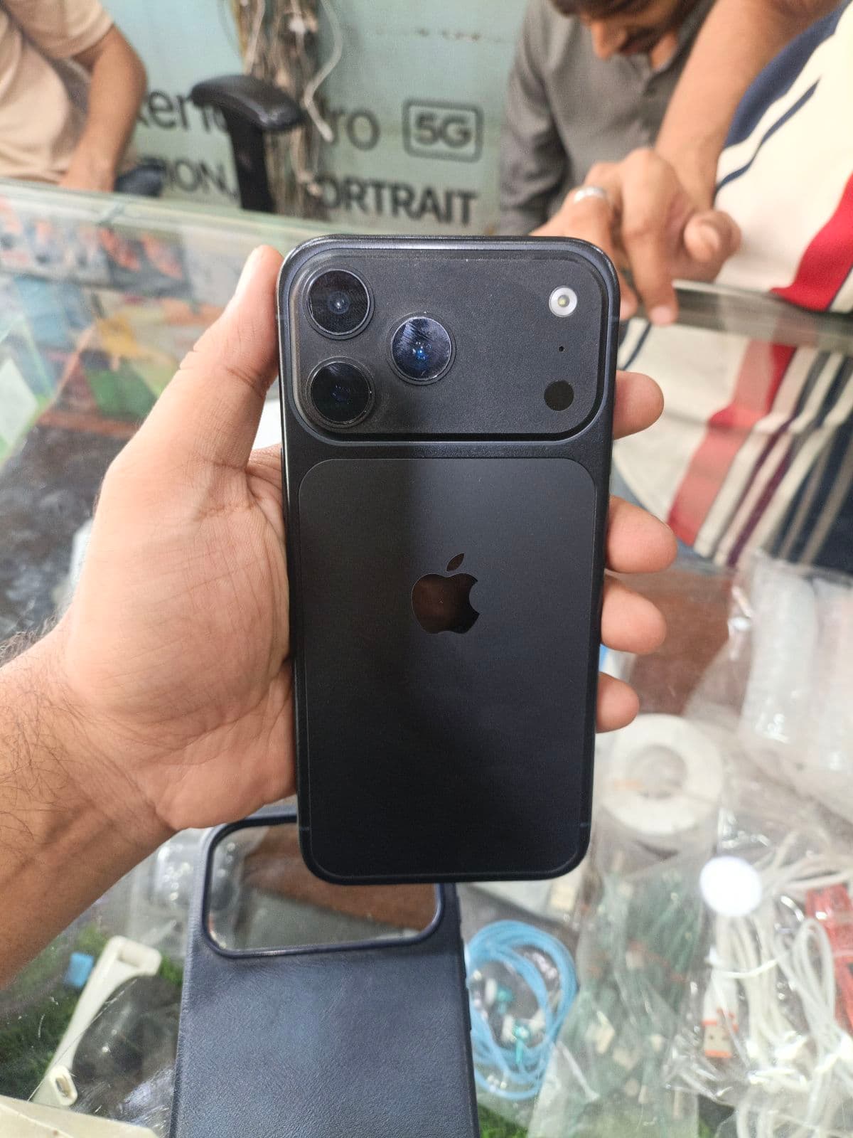 iPhone 17 Pro Max · 512GB