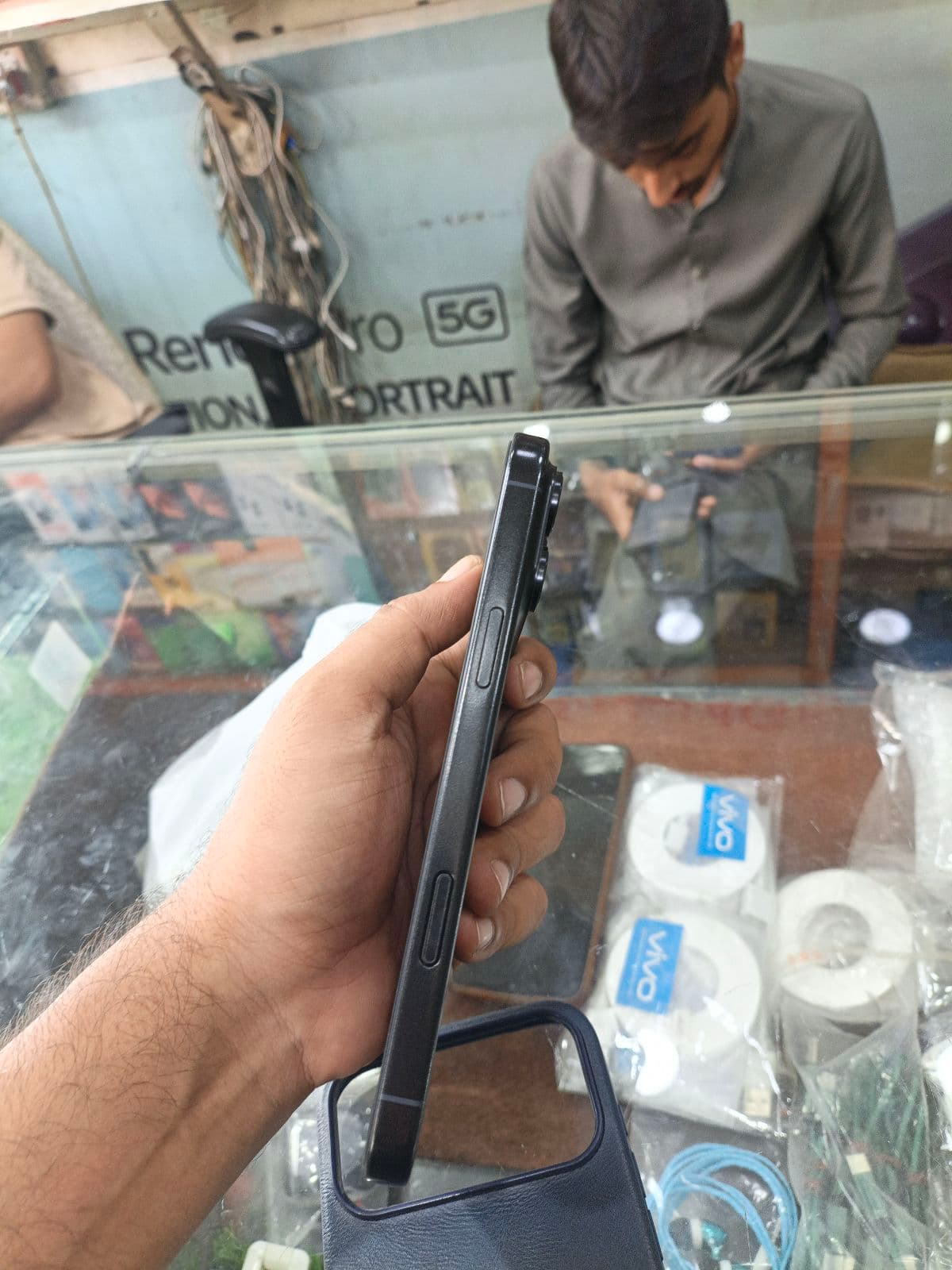 Apple iPhone 17 Pro Max 512GB in Deep Blue — photo 4
