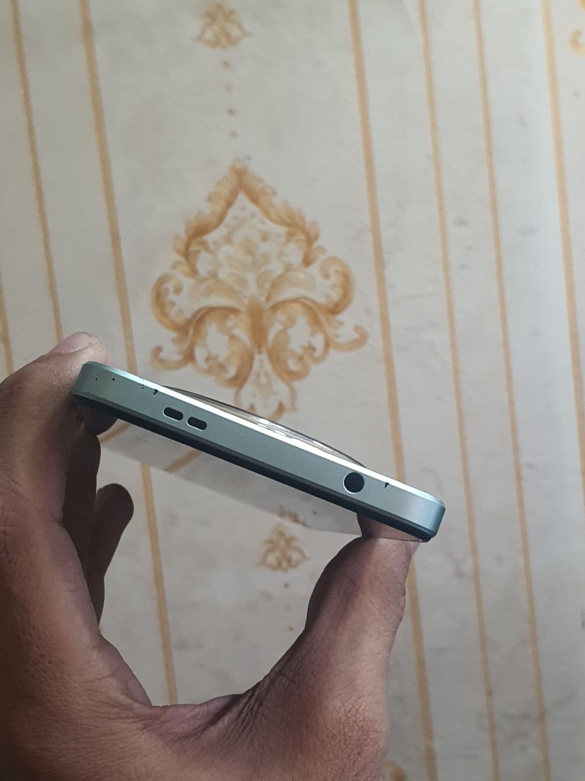Xiaomi Redmi A3x 3GB / 64GB in Aurora Green — photo 4