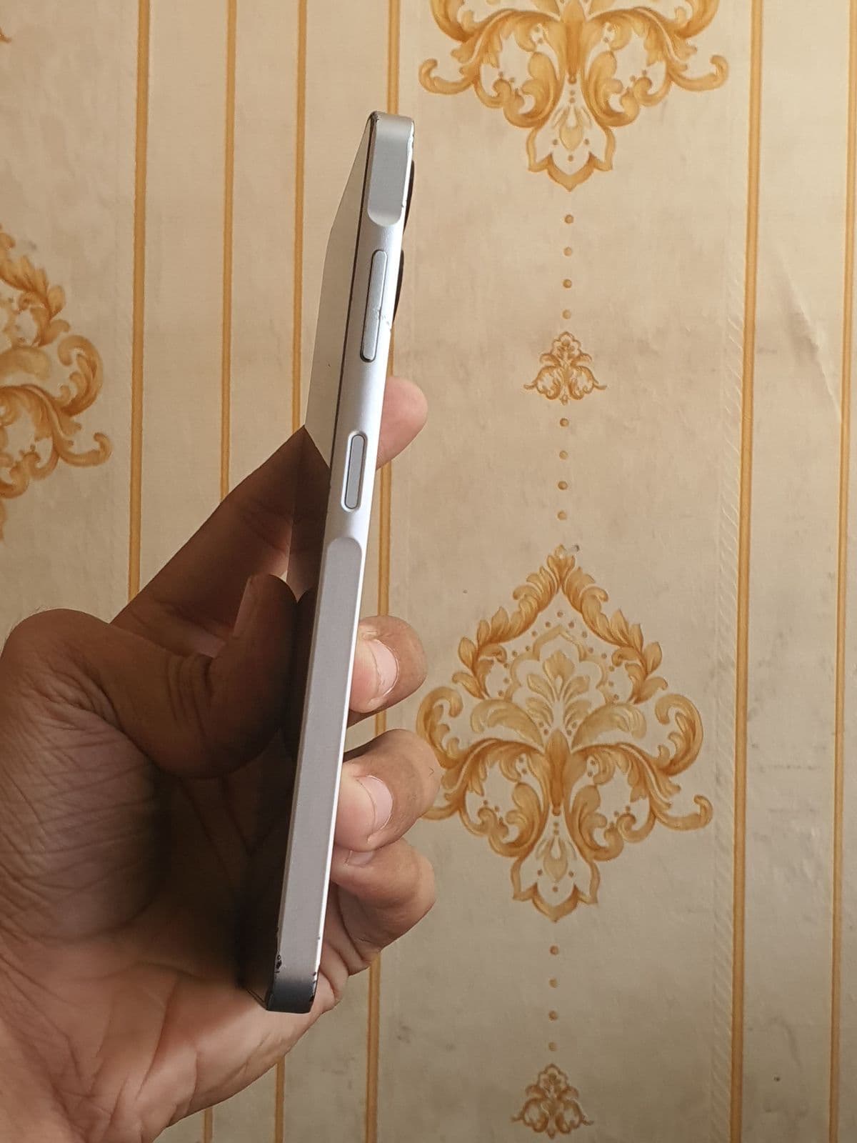 Samsung Galaxy A06 4GB / 64GB in White — photo 2