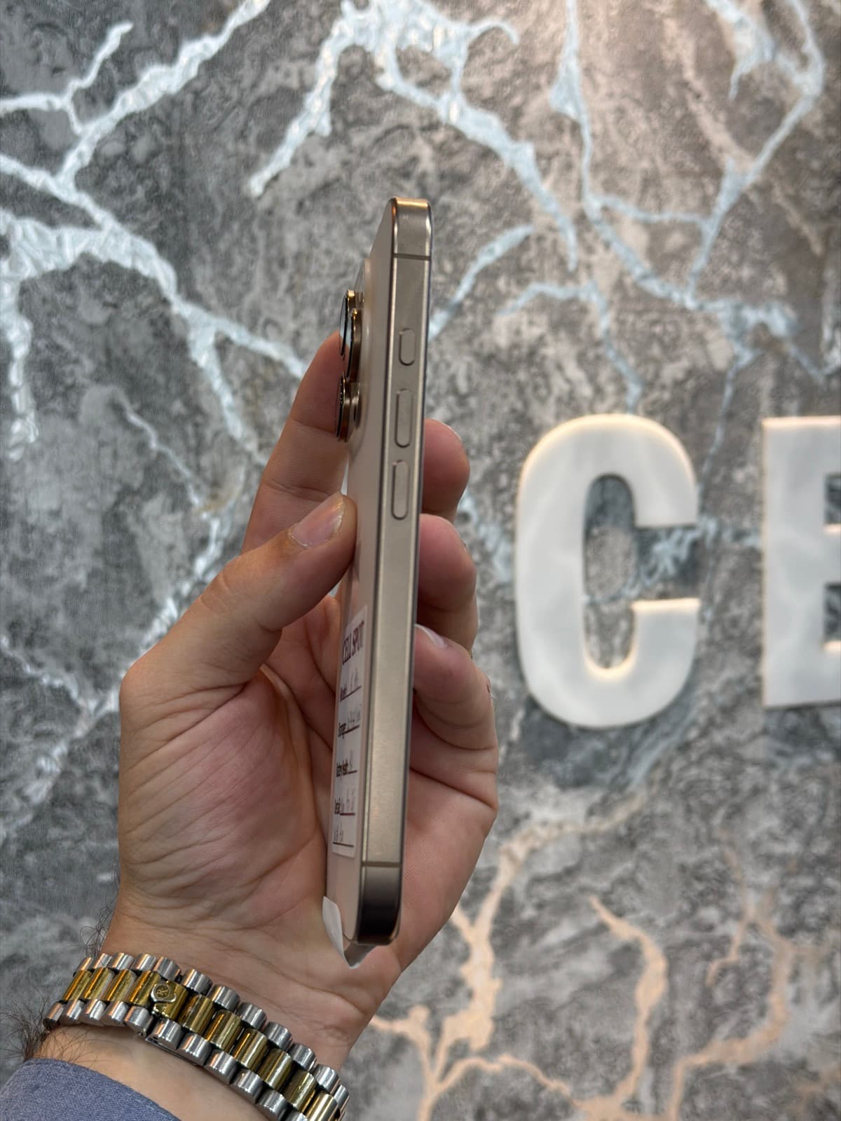 Apple iPhone 16 Pro 1TB in Desert Titanium — photo 3