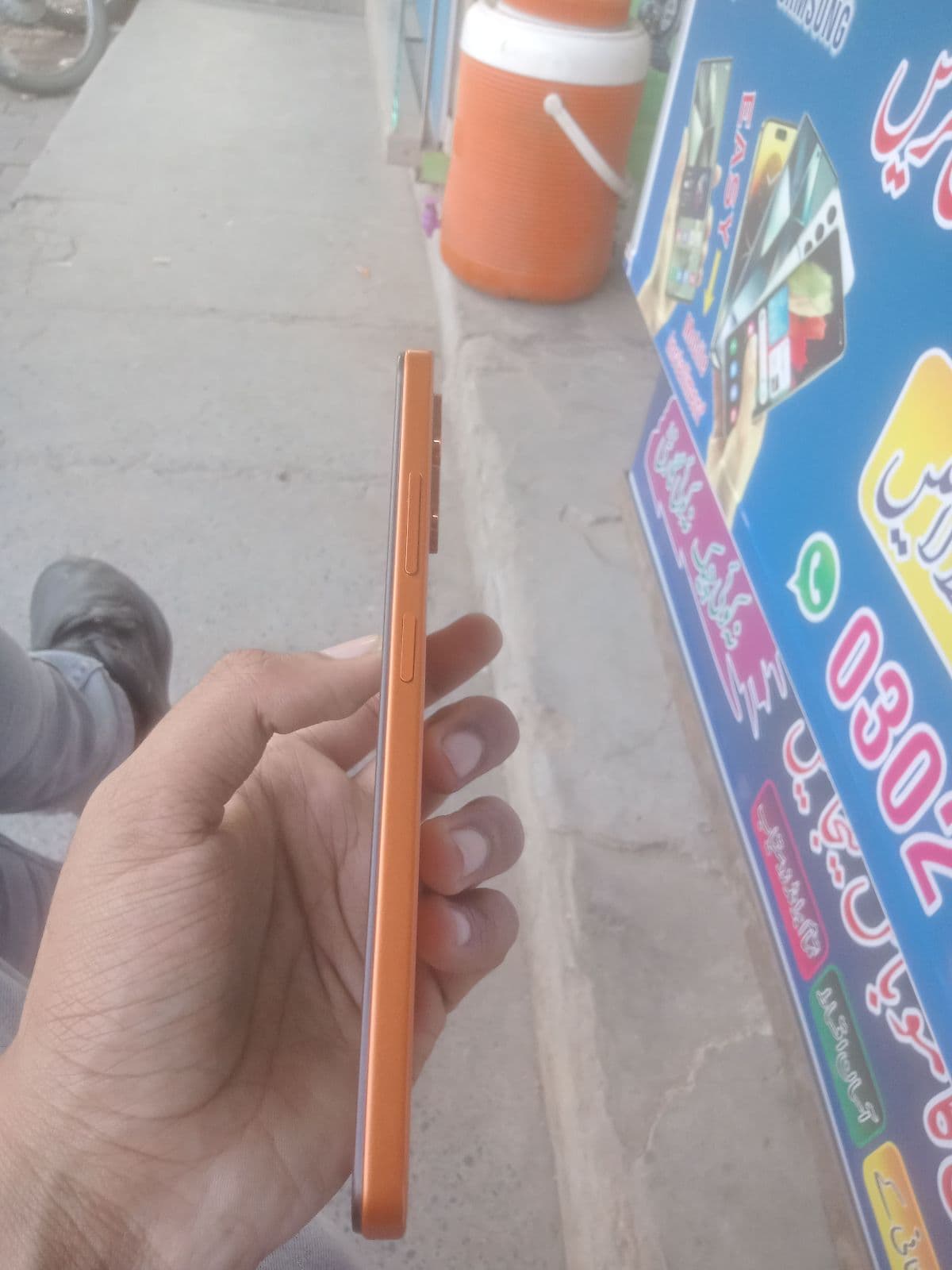 Infinix Smart 20 4GB / 128GB in Sunlike Orange — photo 4