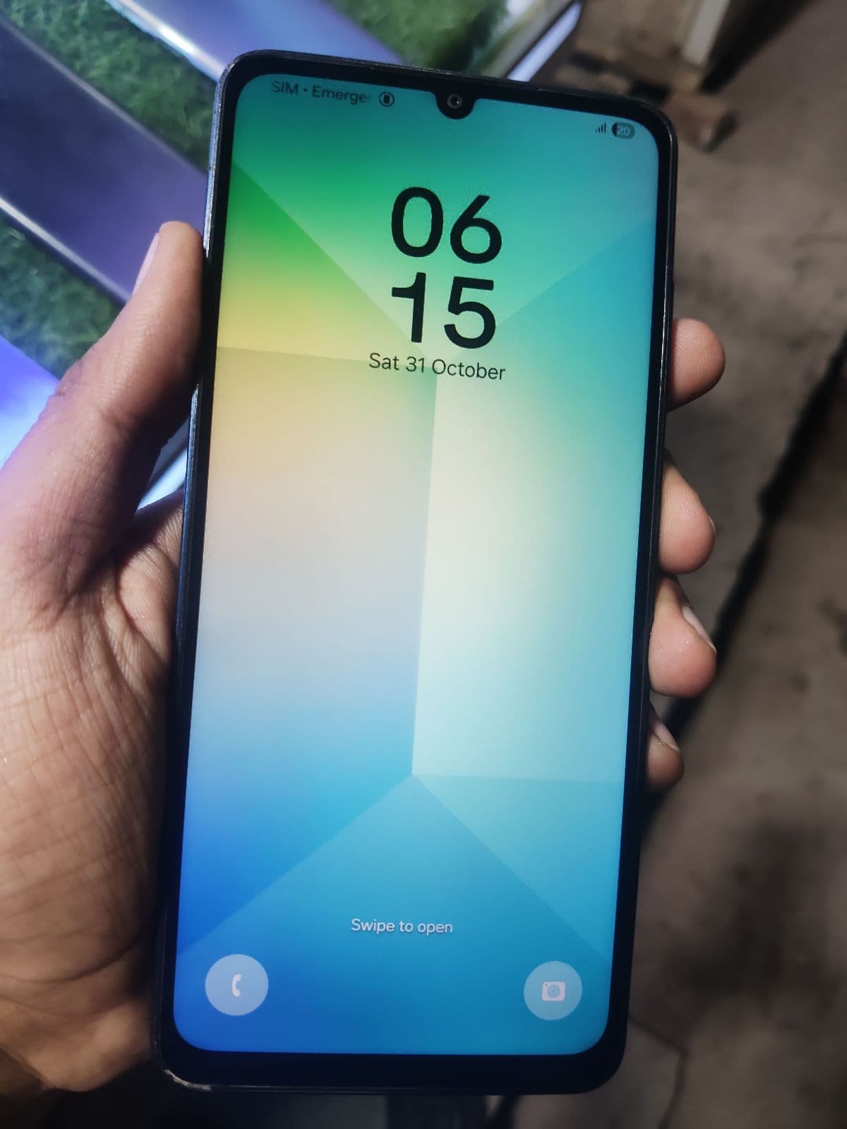 Samsung Galaxy A06 4GB / 128GB in Light Blue — photo 2