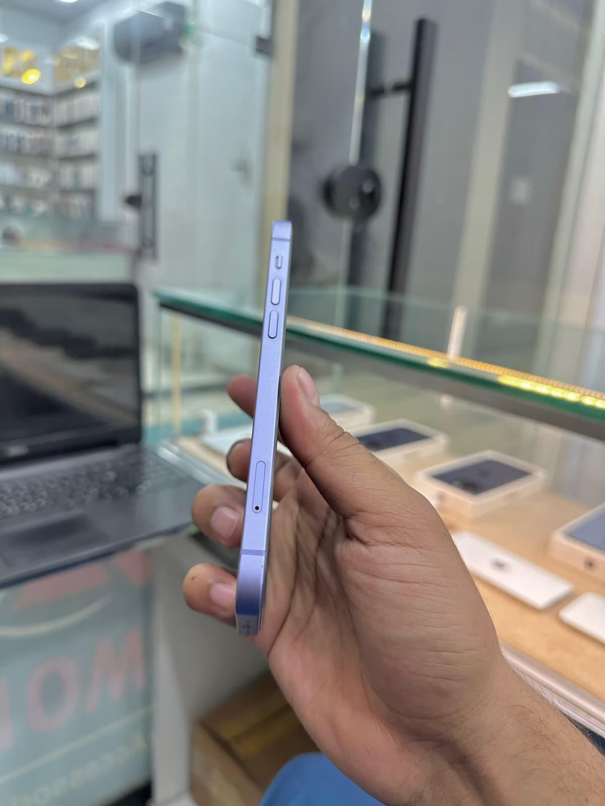Apple iPhone 12 128GB in Purple — photo 3