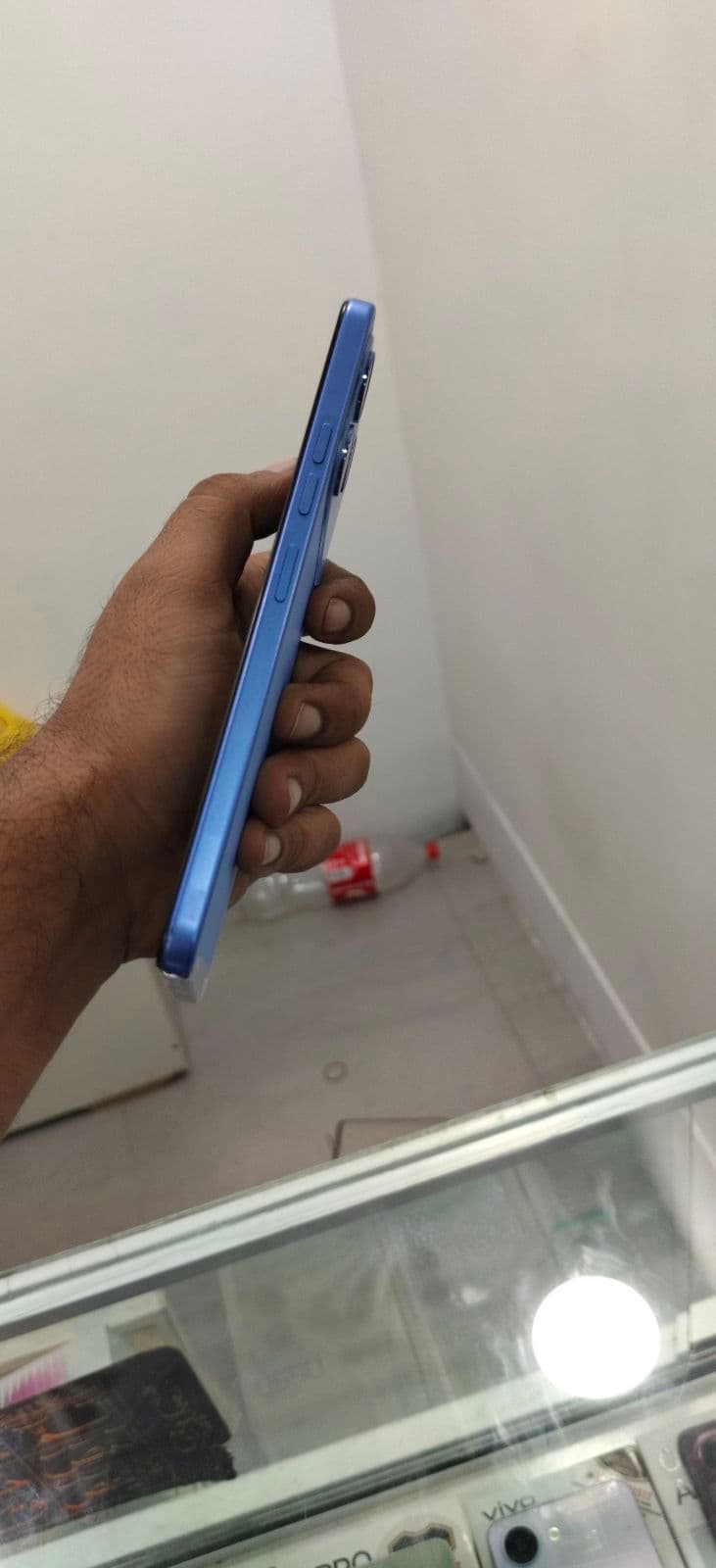 Tecno Spark 40 6GB / 128GB in Mirage Blue — photo 4