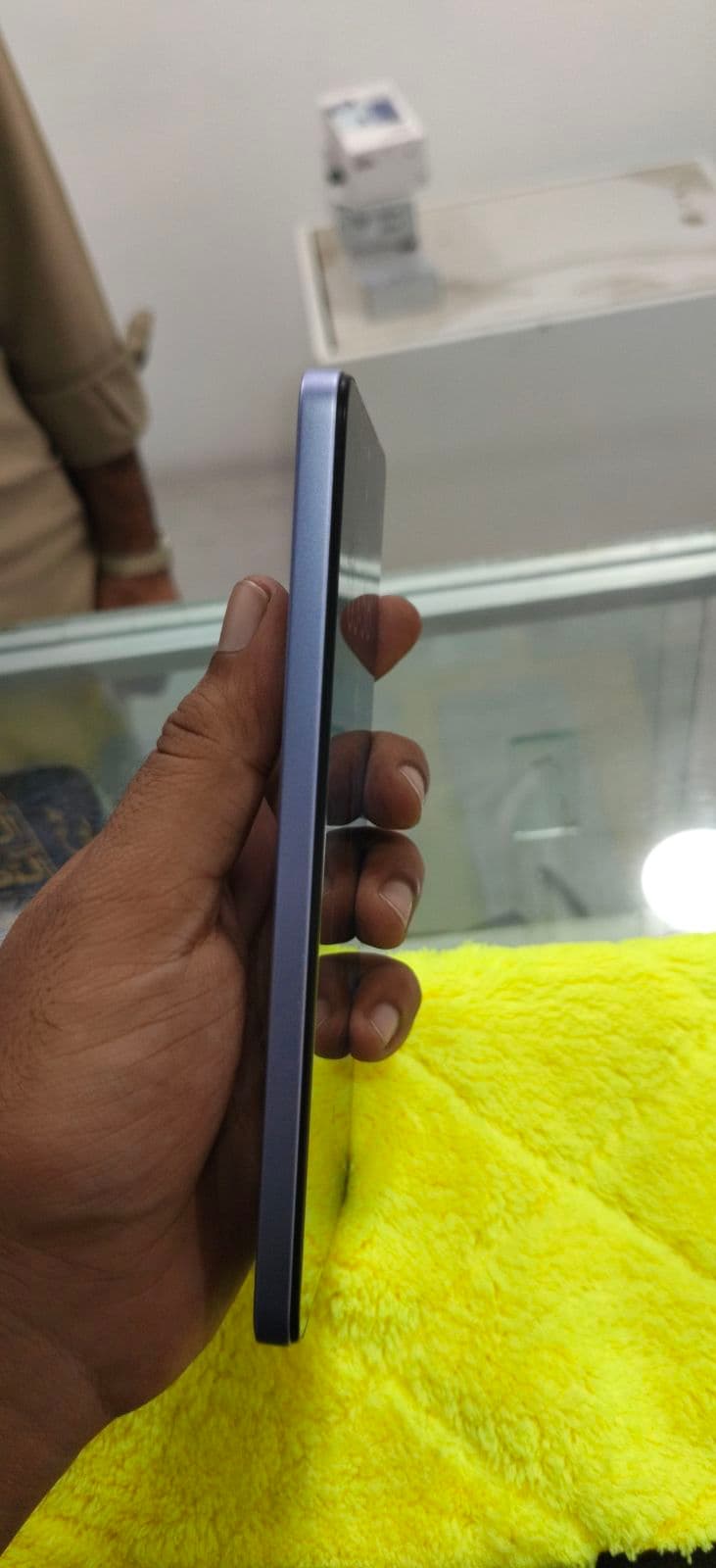 Vivo V60 Lite 4G 8GB / 256GB in Blue — photo 3