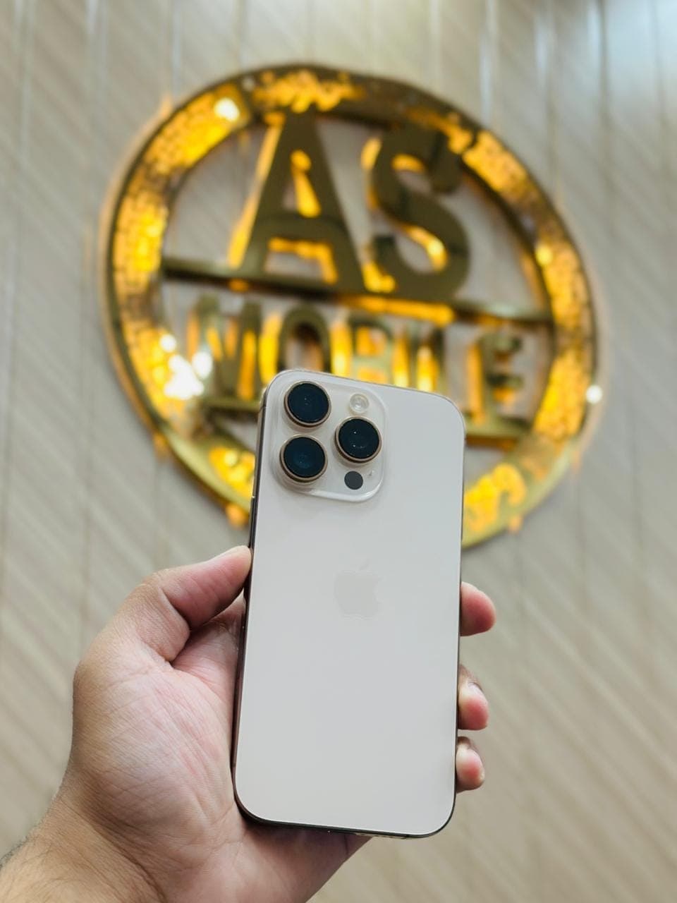 iPhone 16 Pro · 128GB