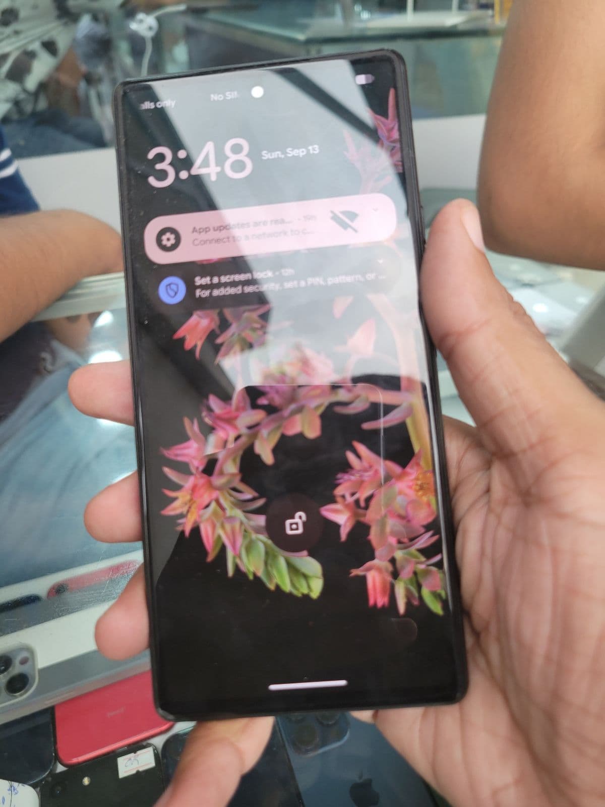Google Pixel 6 8GB / 256GB in Stormy Black — photo 2