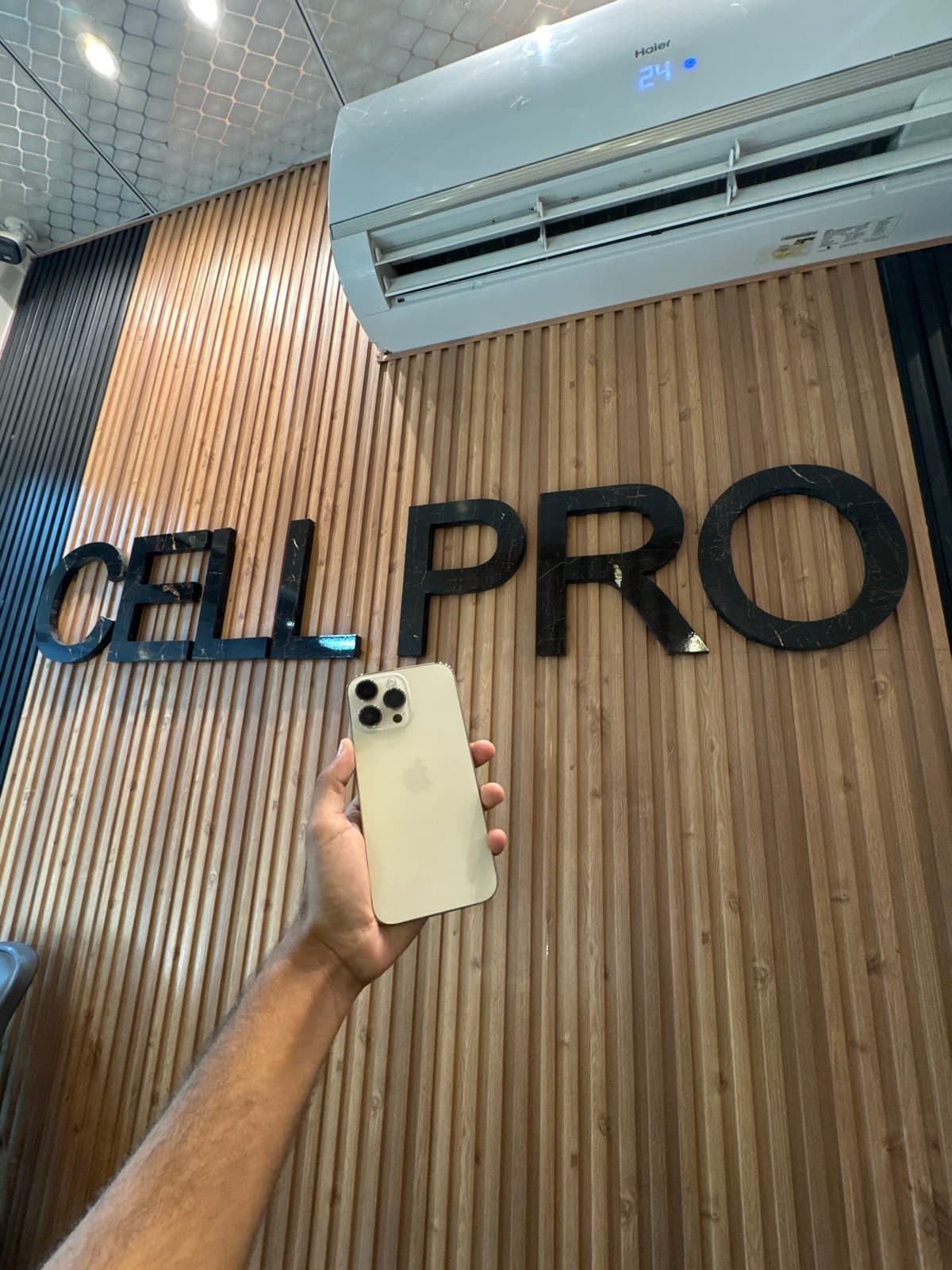 iPhone 14 Pro Max · 128GB