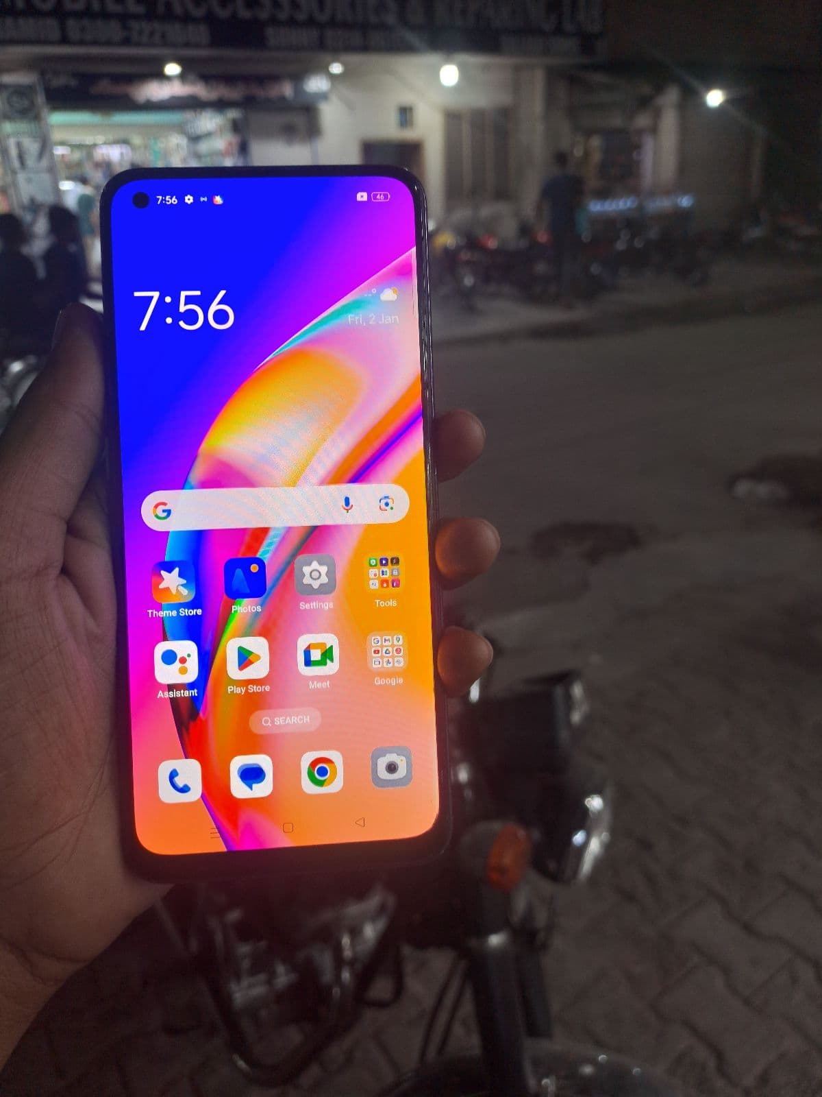 Oppo F19 Pro 8GB / 128GB in Space Silver — photo 2