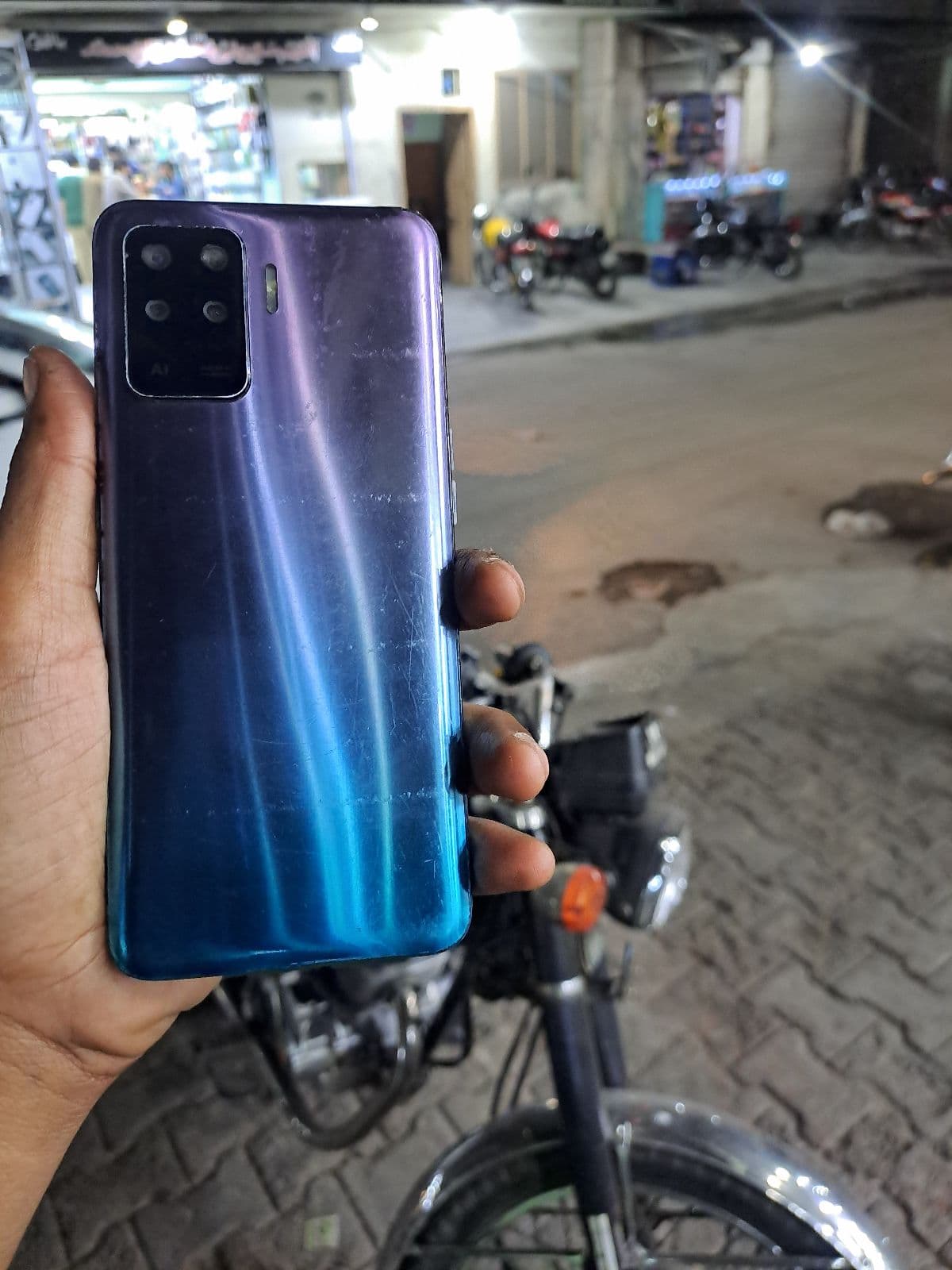 Oppo F19 Pro 8GB / 128GB in Space Silver — photo 4