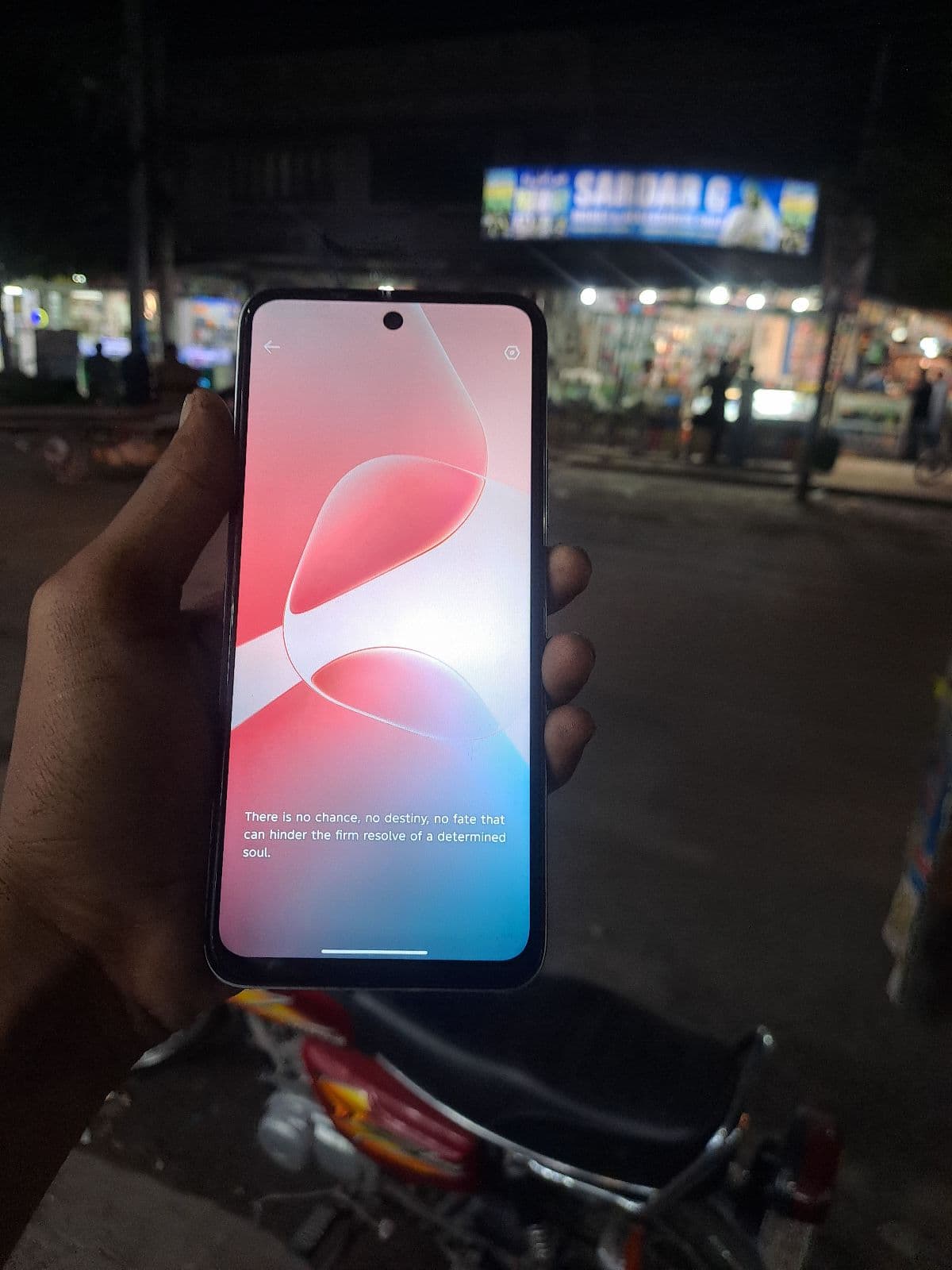 Infinix Hot 60i 6GB / 128GB in Titanium Silver — photo 2