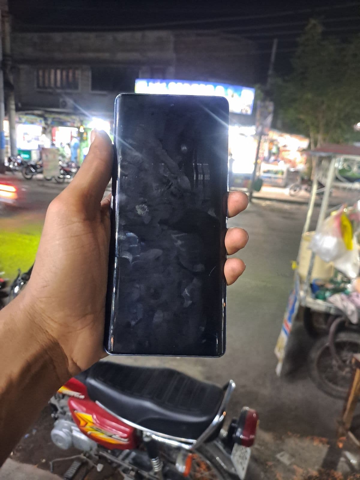 Vivo V29 8GB / 256GB in Peak Blue — photo 2