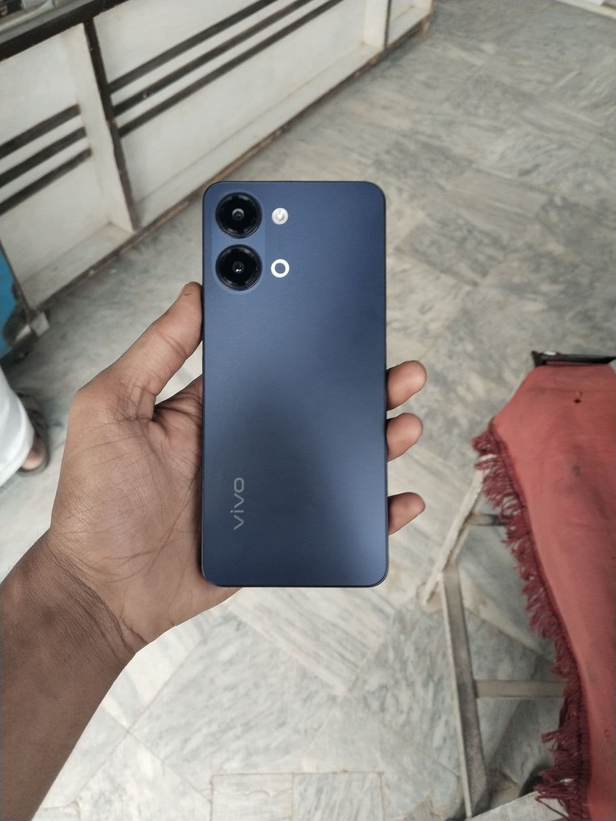Vivo Y05 · 4GB / 128GB
