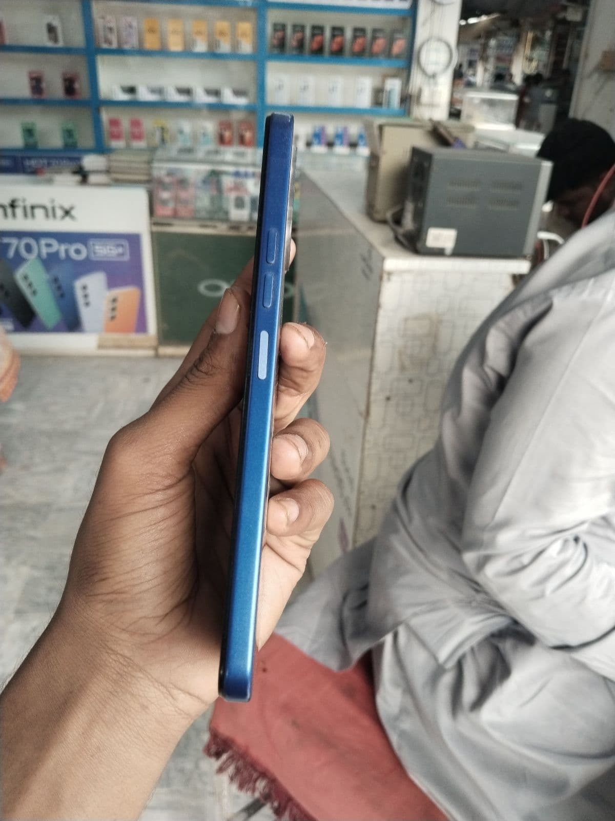 Tecno Spark Go 3 4GB / 64GB in Galaxy Blue — photo 4