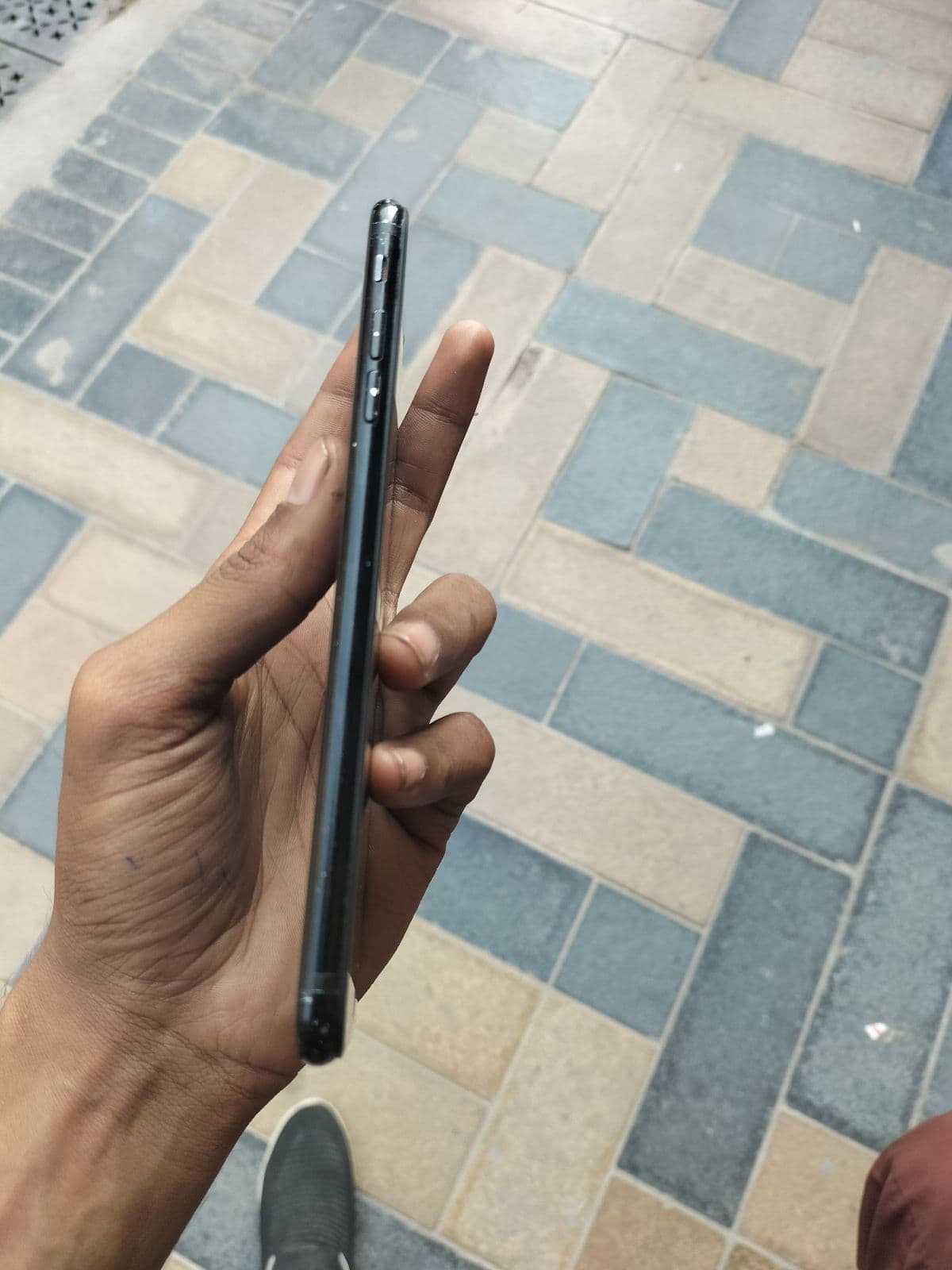 Apple iPhone 7 Plus 128GB in Jet Black — photo 4