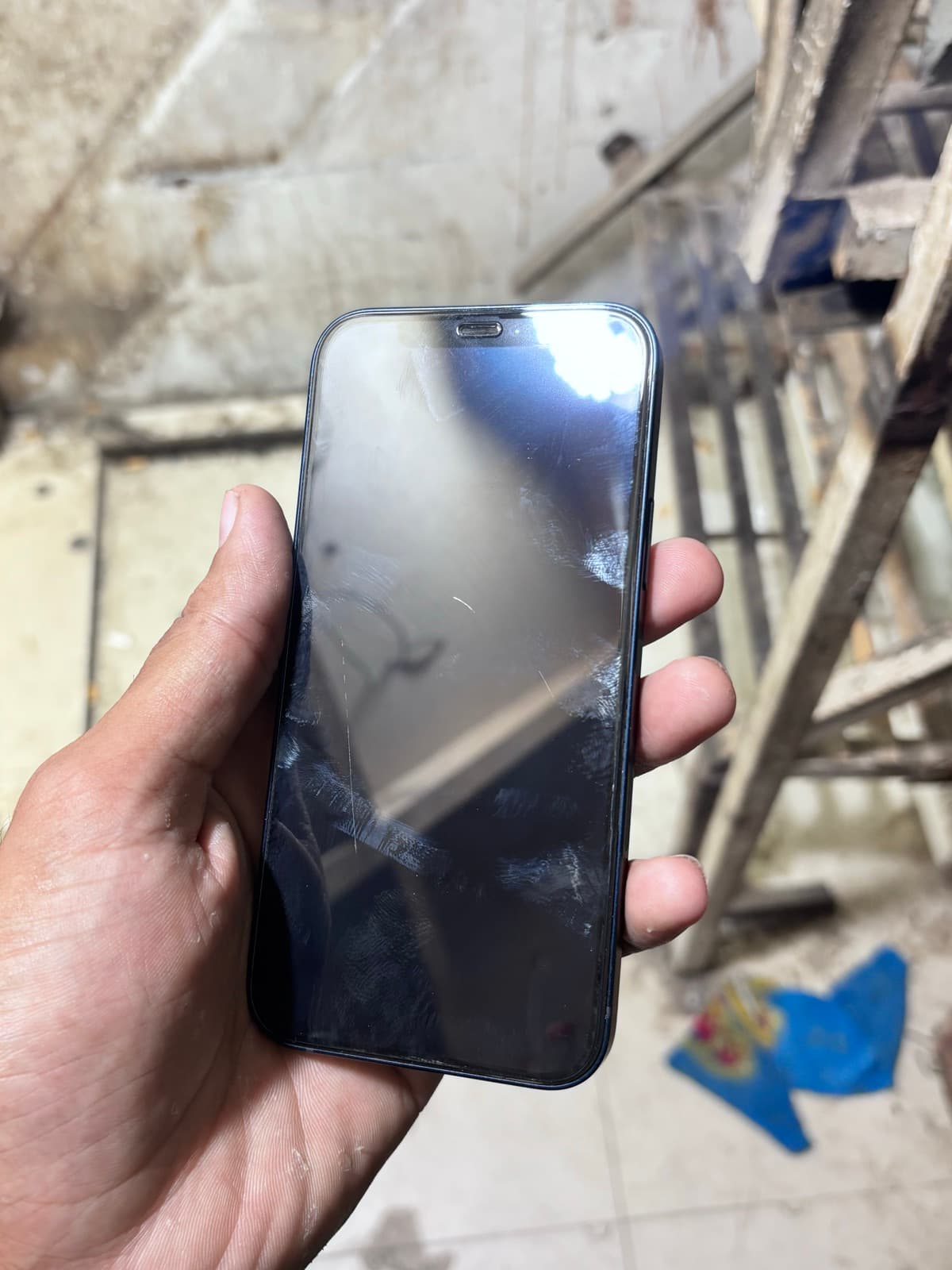Apple iPhone 12 64GB in Blue — photo 5