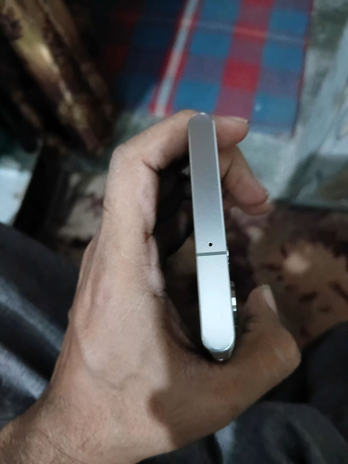 Samsung Galaxy S22 Ultra 12GB / 256GB in Phantom White — photo 4